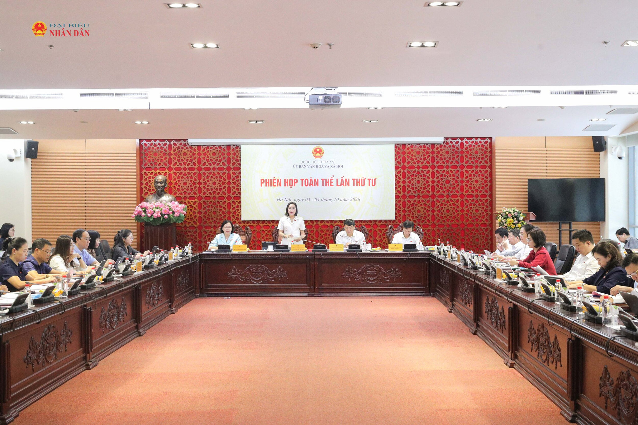 Toàn cảnh 1