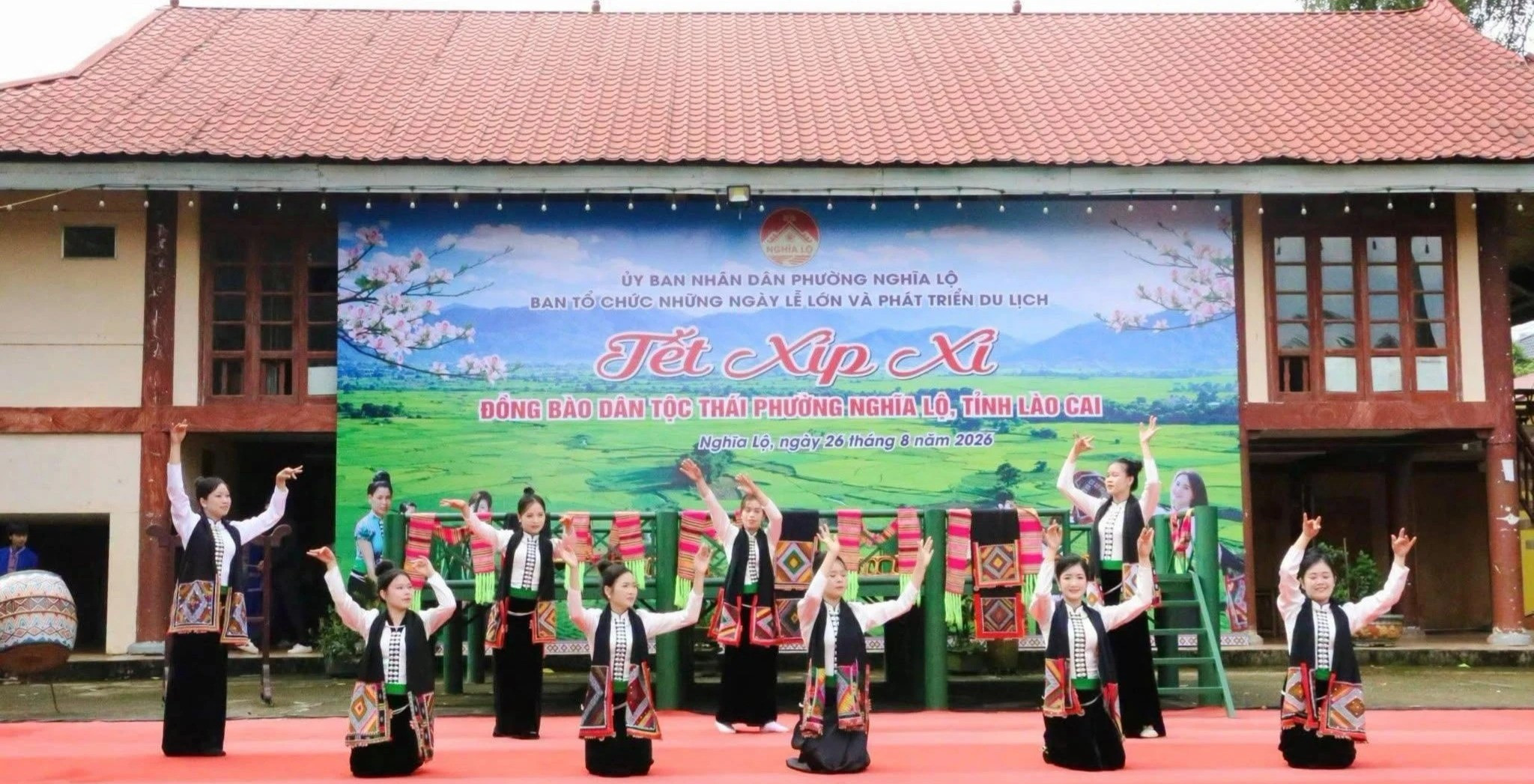 Ngày hội Tết Xíp Xí của đồng bào dân tộc Thái phường Nghĩa Lộ