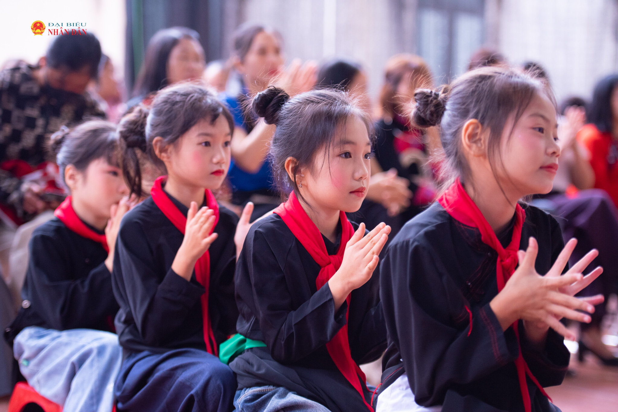 “Lớp học reo vui” thắp sáng niềm tin nơi điểm trường vùng khó