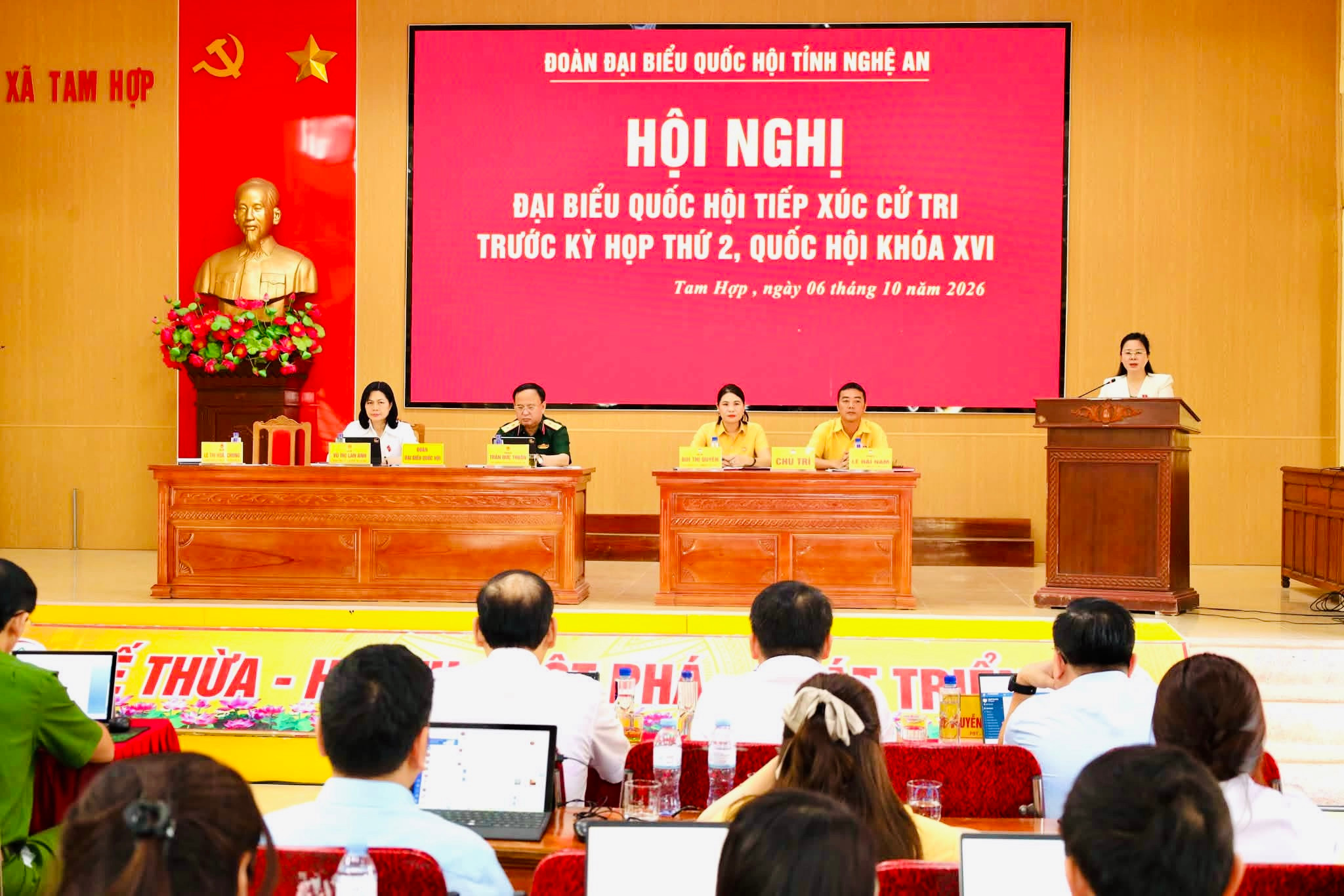 Gỡ vướng chế độ sau sắp xếp, ưu tiên hạ tầng thiết yếu