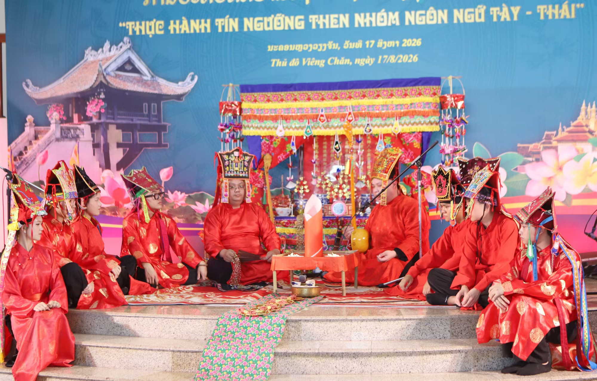 Từ ngày 17-19/8/2026 tại trụ sở Trung tâm Văn hóa Việt Nam tại Lào ở thủ đô Vientiane rộn ràng không khí hội tụ văn hóa đặc sắc với chương trình trưng bày và trình diễn chuyên đề “Thực hành tín ngưỡng Then nhóm ngôn ngữ Tày-Thái”. (