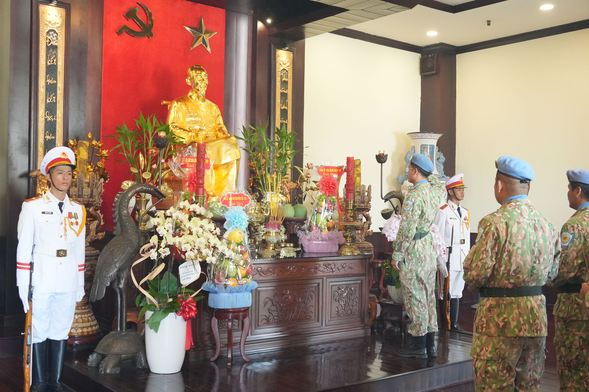 1 Người lính mũ nồi xanh Việt Nam lan tỏa giá trị hòa bình, nhân văn