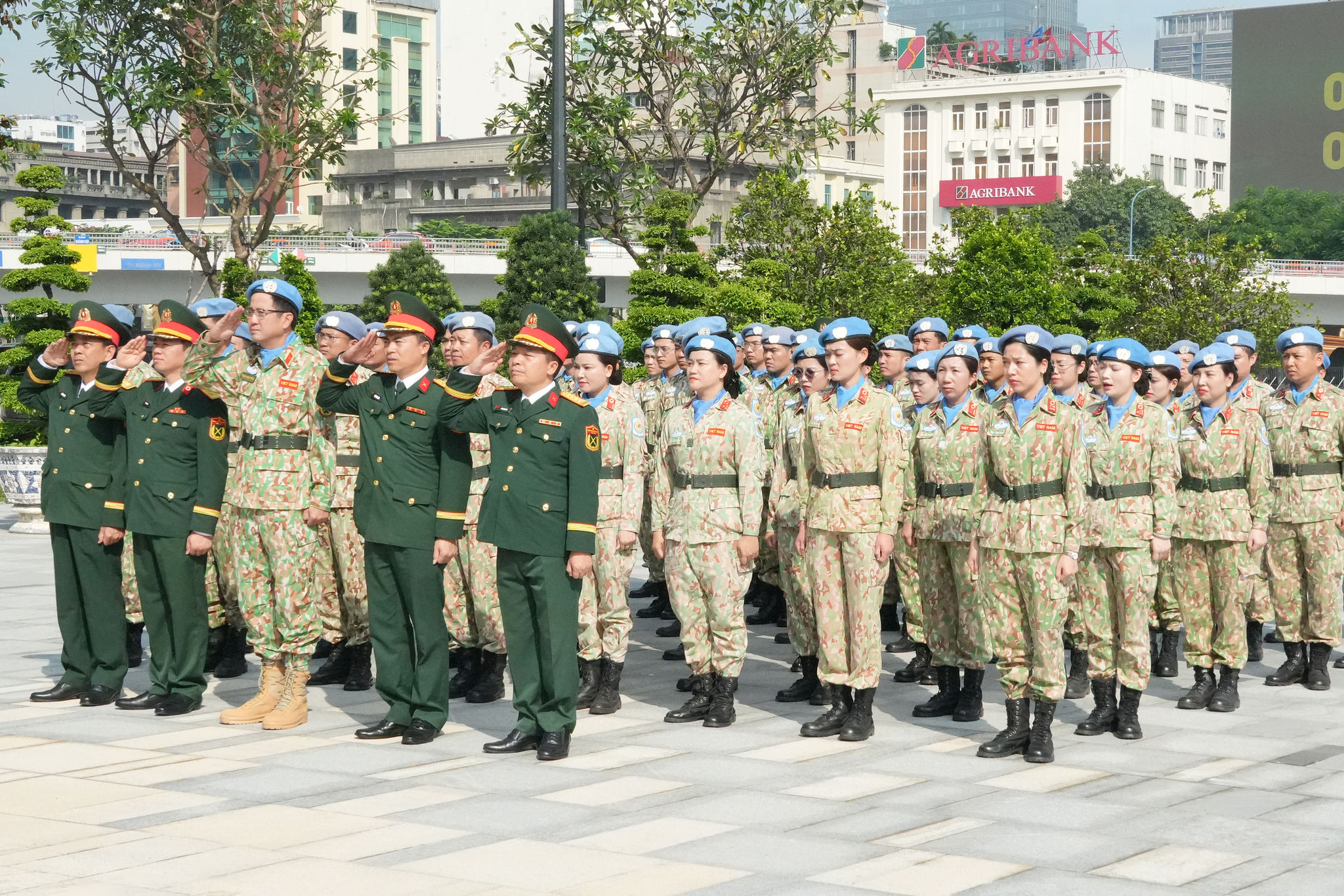 7 Người lính mũ nồi xanh Việt Nam lan tỏa giá trị hòa bình, nhân văn