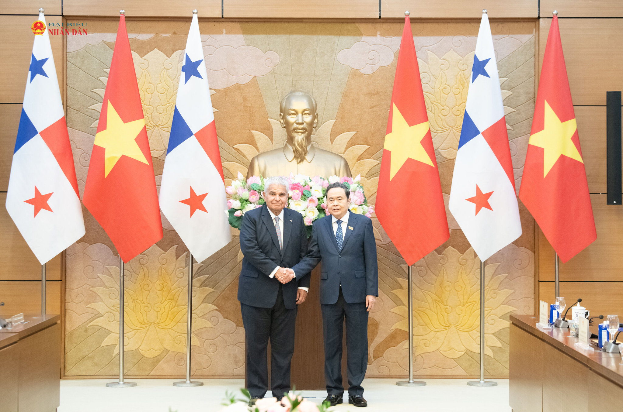 Chủ tịch Quốc hội Trần Thanh Mẫn hội kiến Tổng thống Cộng hòa Panama José Raúl Mulino.1