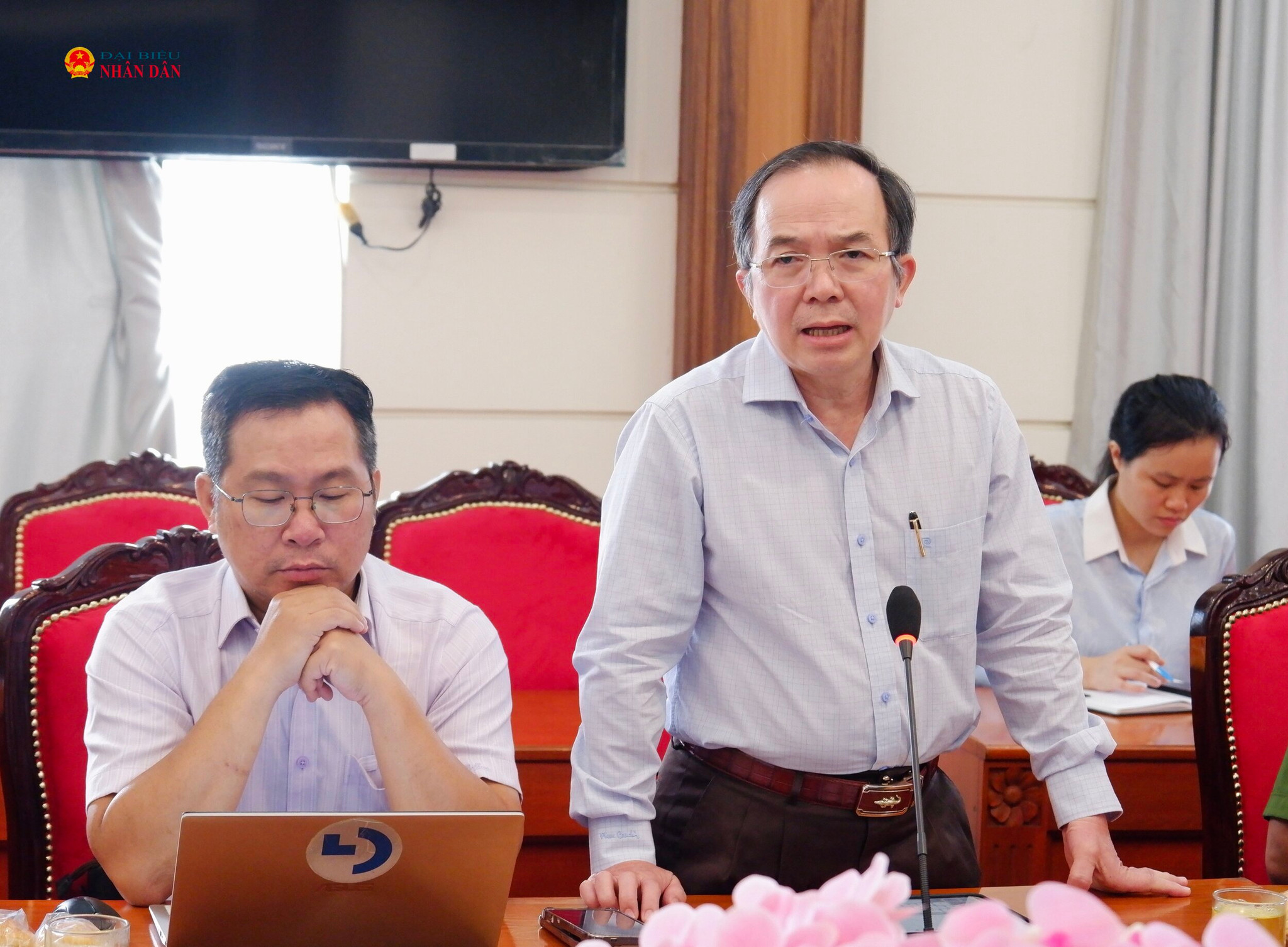 PGS. TS. BS. Đỗ Kim Quế, đại diện Bệnh viện Thống nhất phát biểu