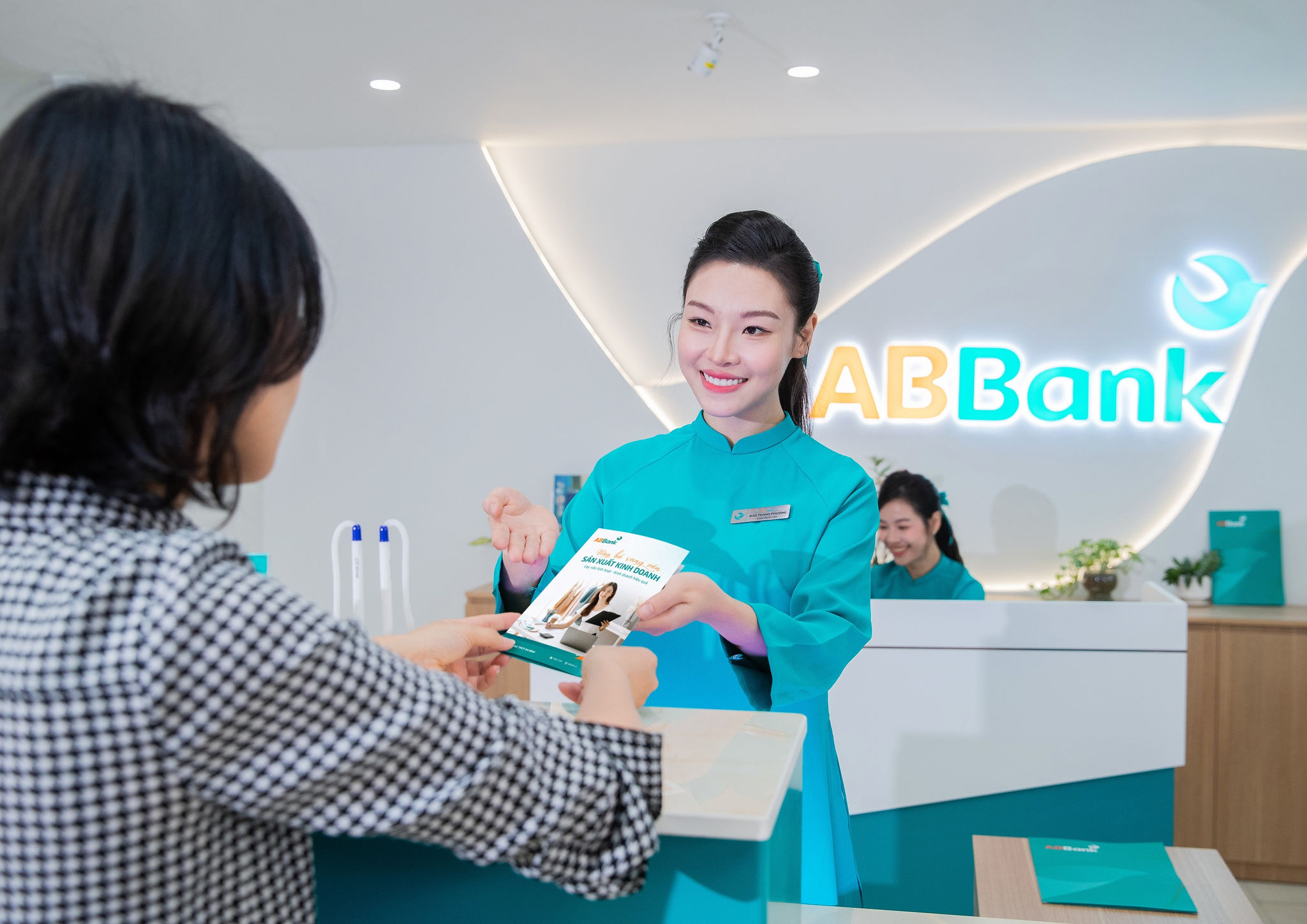 ABBank tập trung phát triển ngân hàng bán lẻ, lấy khách hàng làm trọng tâm và nâng cao trải nghiệm tại mỗi điểm chạm.