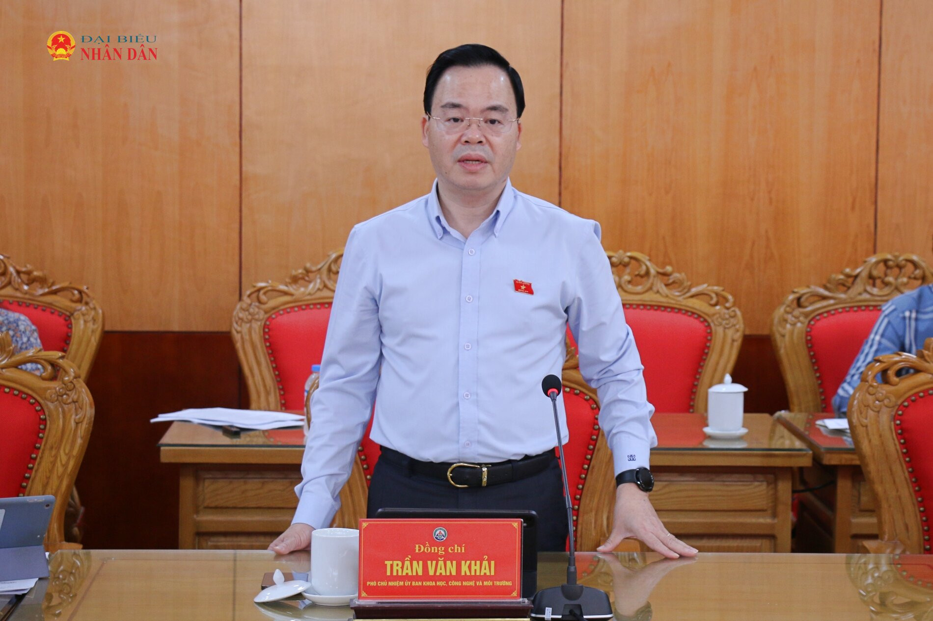 Phó Chủ nhiệm Ủy ban Ủy ban Khoa học, Công nghệ và Môi trường Trần Văn Khải - Phó Trưởng Đoàn giám sát phát biểu tại cuộc làm việc. Ảnh: Đắc Trường