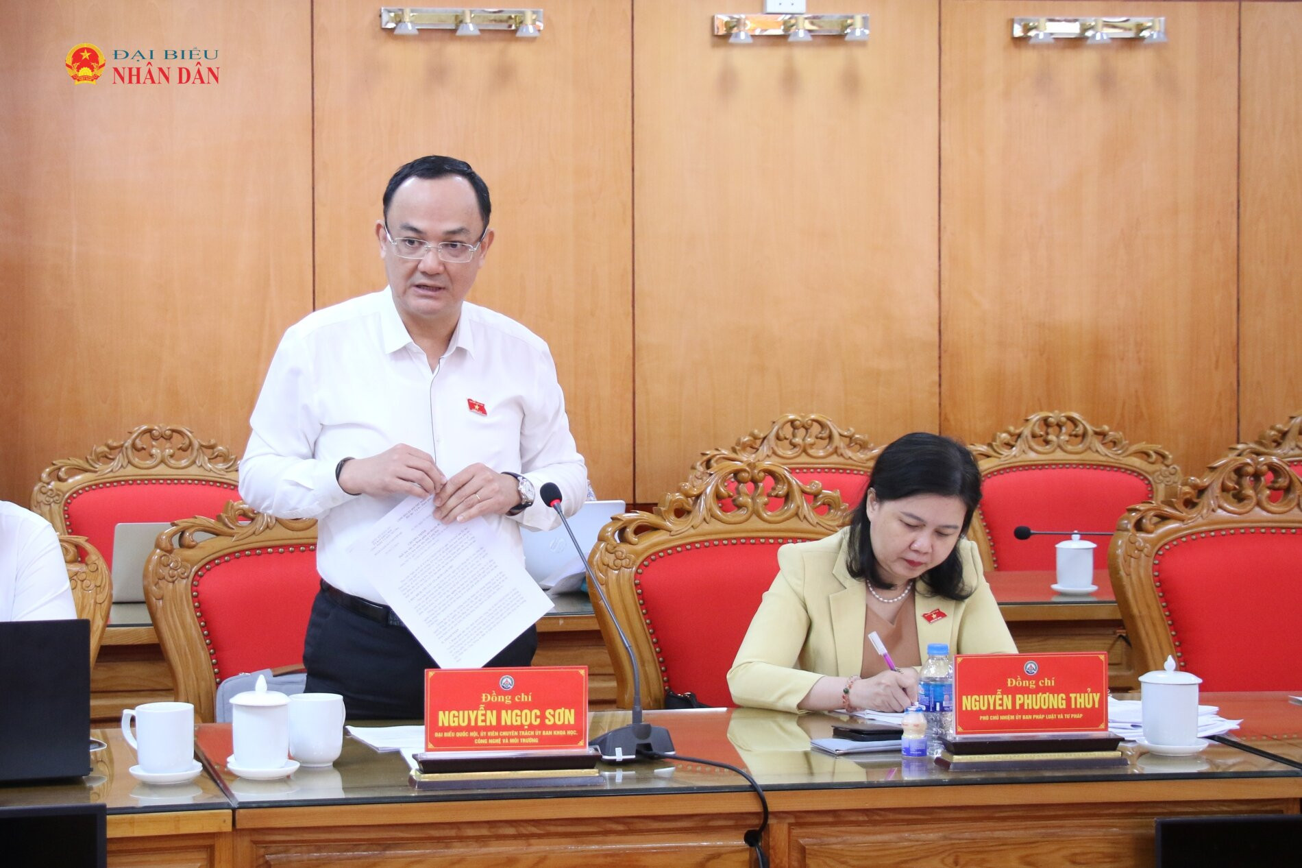 ĐBQH hoạt động chuyên trách tại Ủy ban Khoa học, Công nghệ và Môi trường Nguyễn Ngọc Sơn phát biểu tại buổi làm việc