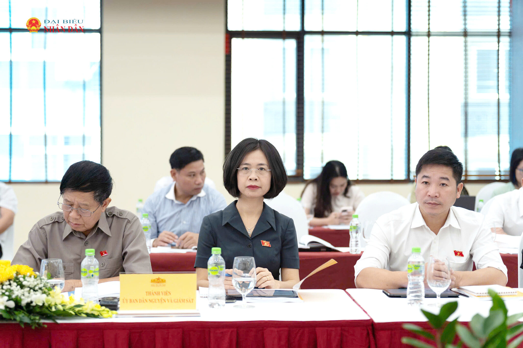 Các Ủy viên Ủy ban Dân nguyện và Giám sát tham dự hội nghị