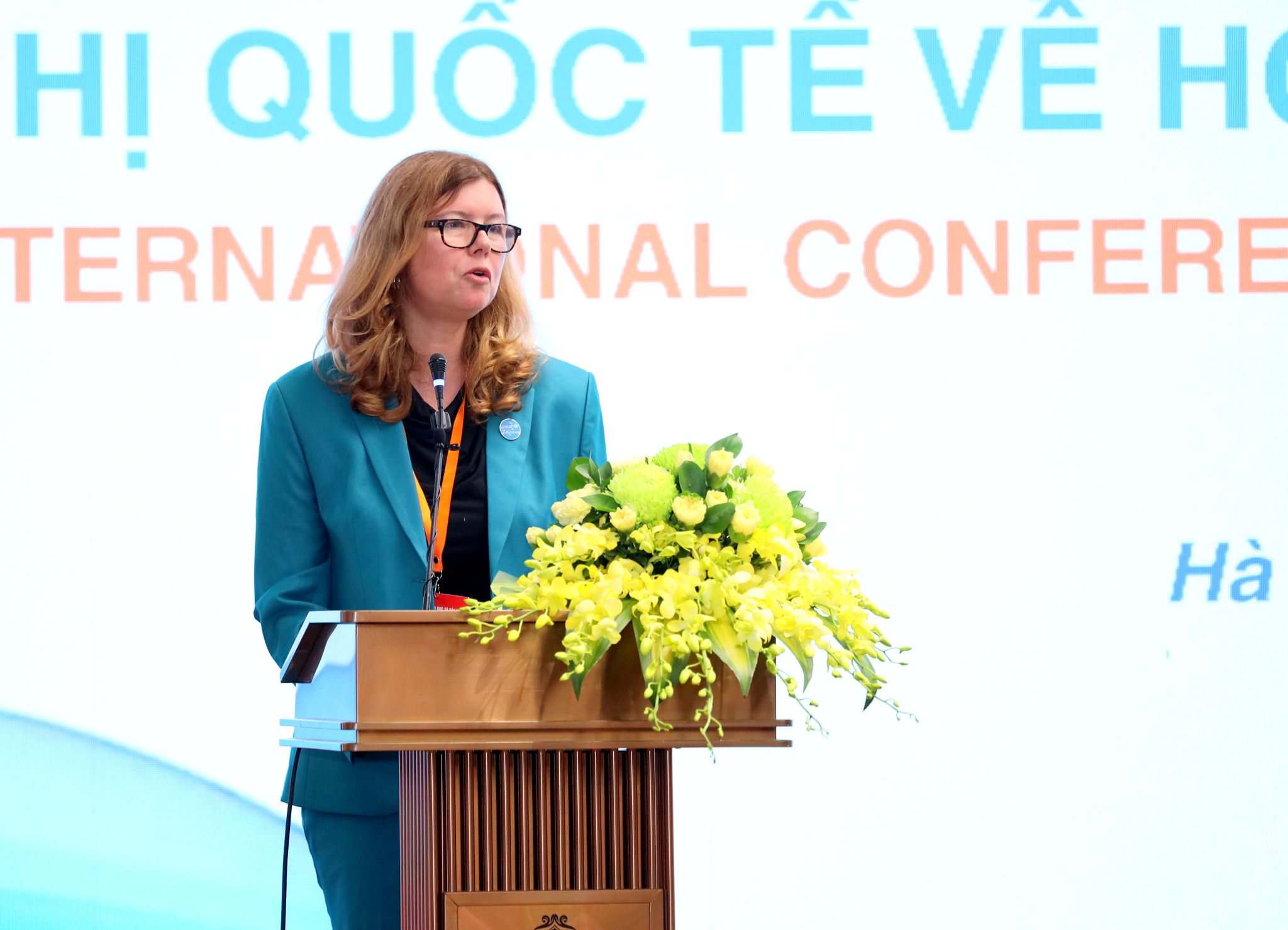 Bà Silvia Danailov, Trưởng Đại diện UNICEF tại Việt Nam phát biểu tại Hội nghị
