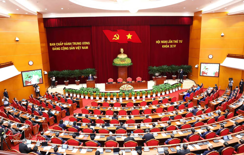 vnanet-14th-party-central-committee-wraps-up-fourth-meeting-1.jpg