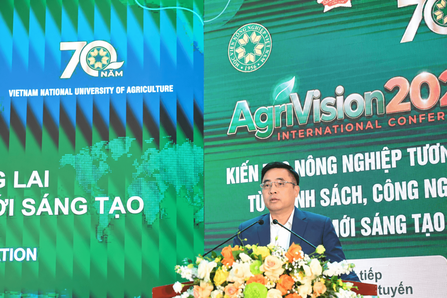 Nông nghiệp tương lai: Công nghệ phải đến được với nông dân