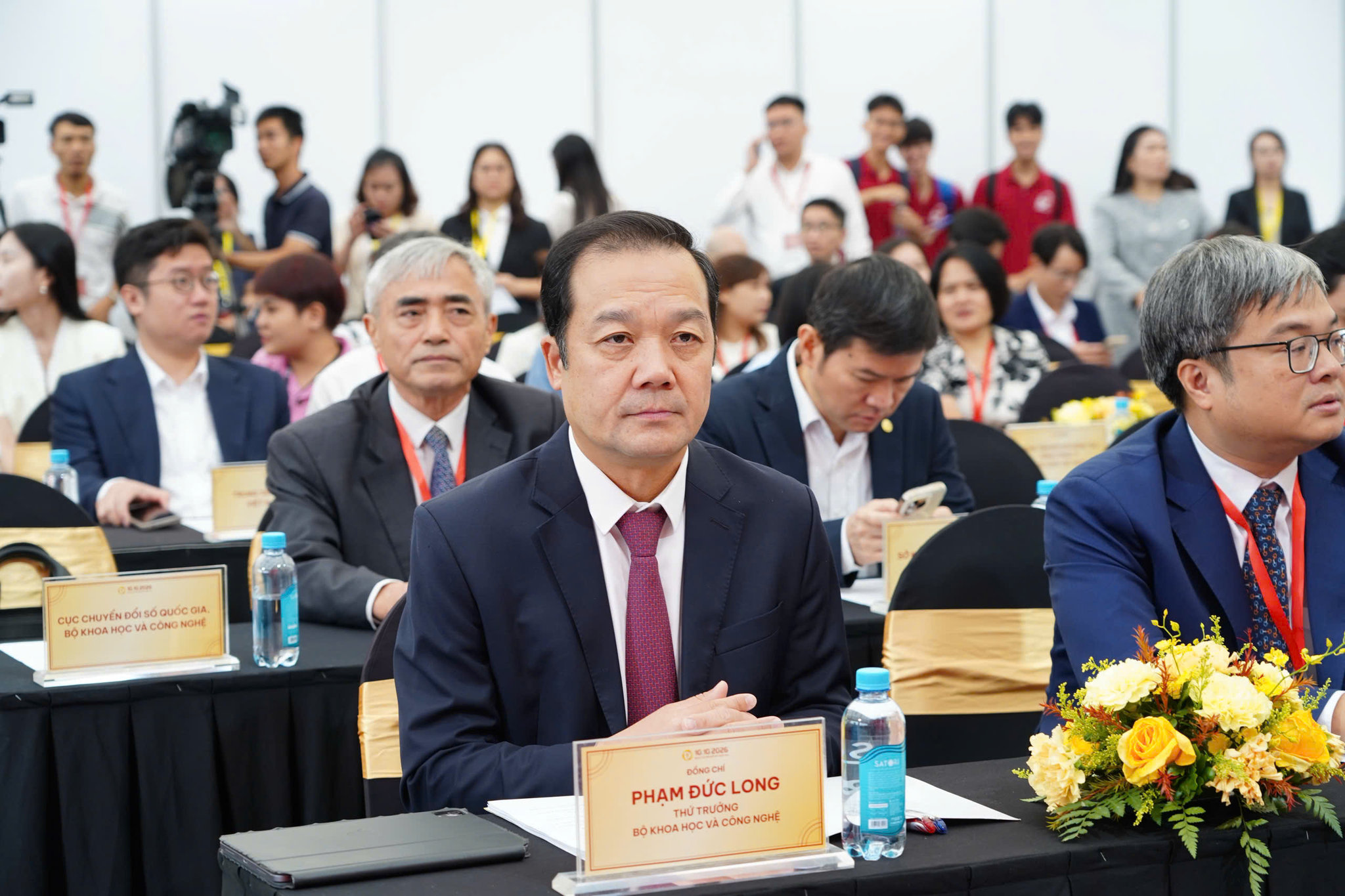 Các đại biểu tham dự sự kiện