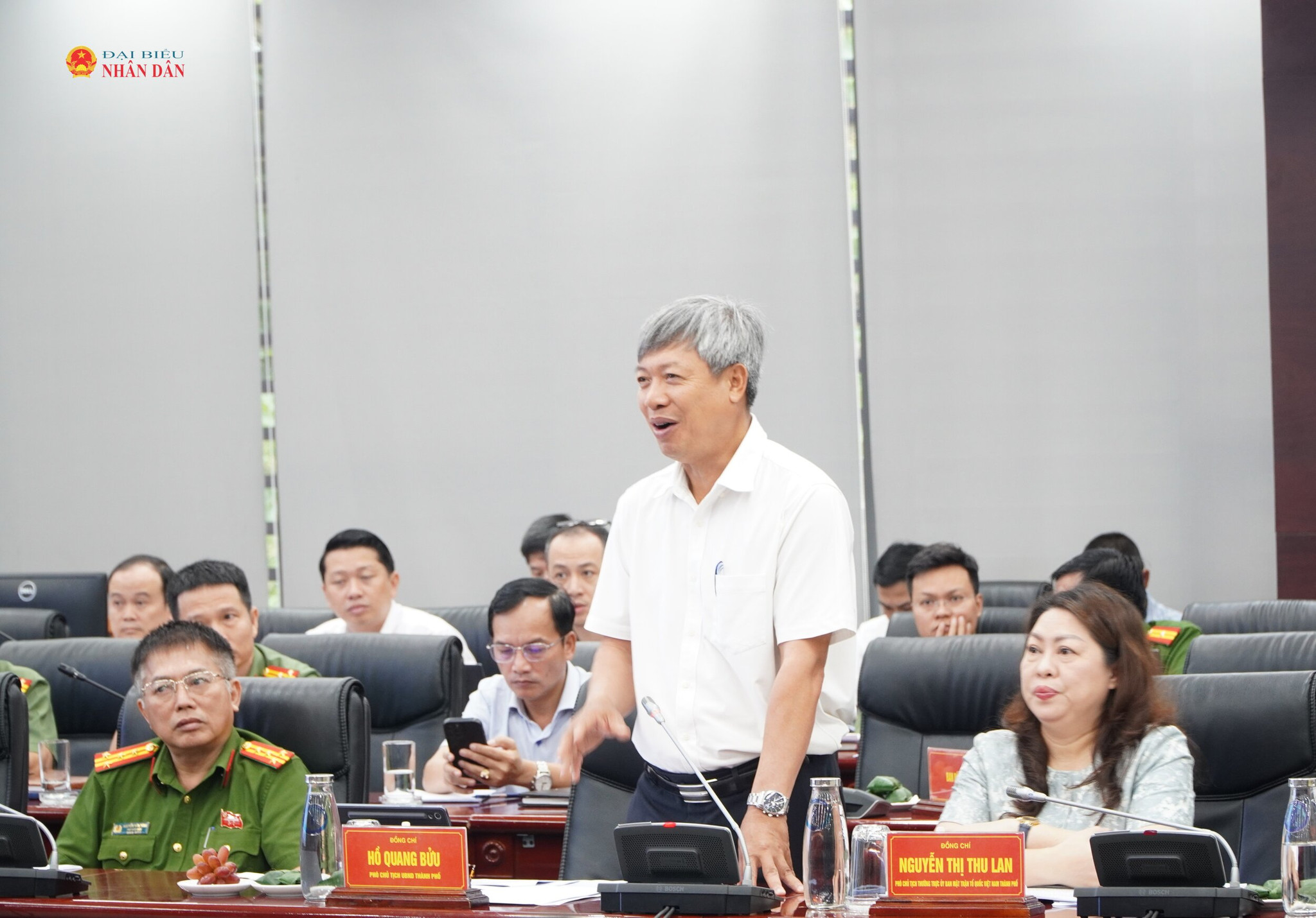 Phó Chủ tịch UBND thành phố Đà Nẵng Hồ Quang Bửu phát biểu tại buổi làm việc