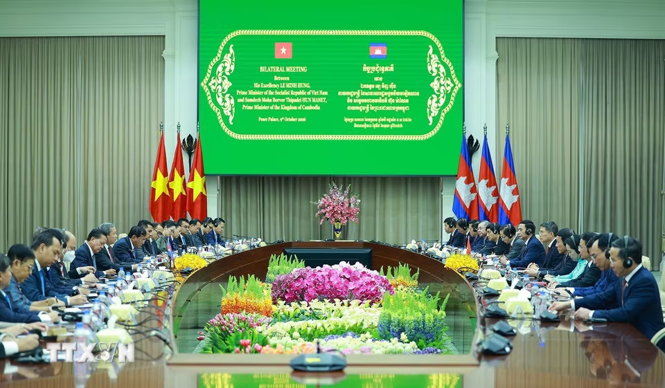 Thủ tướng Lê Minh Hưng hội đàm với Thủ tướng Campuchia Hun Manet