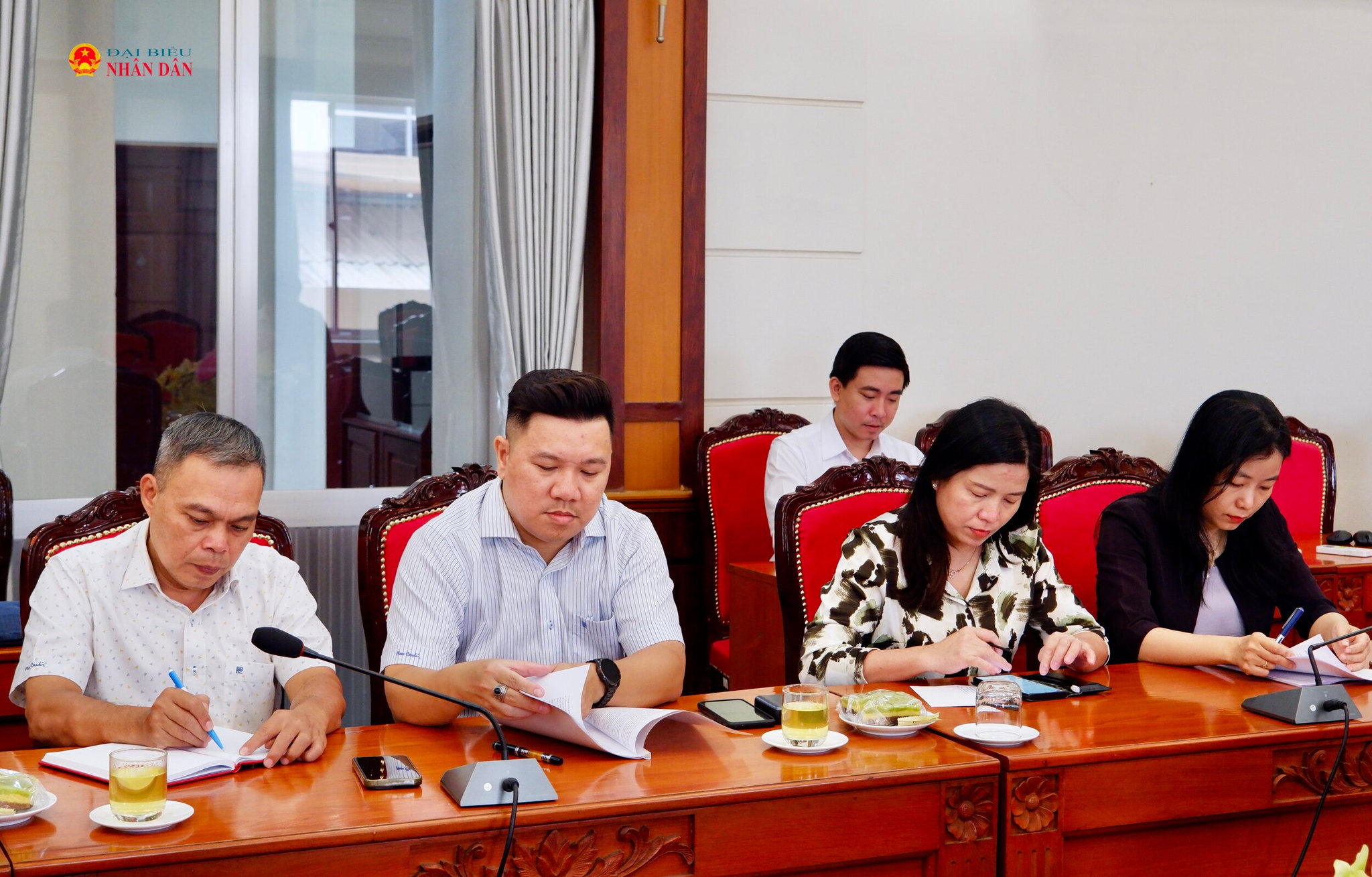 Các đại biểu dự hội nghị