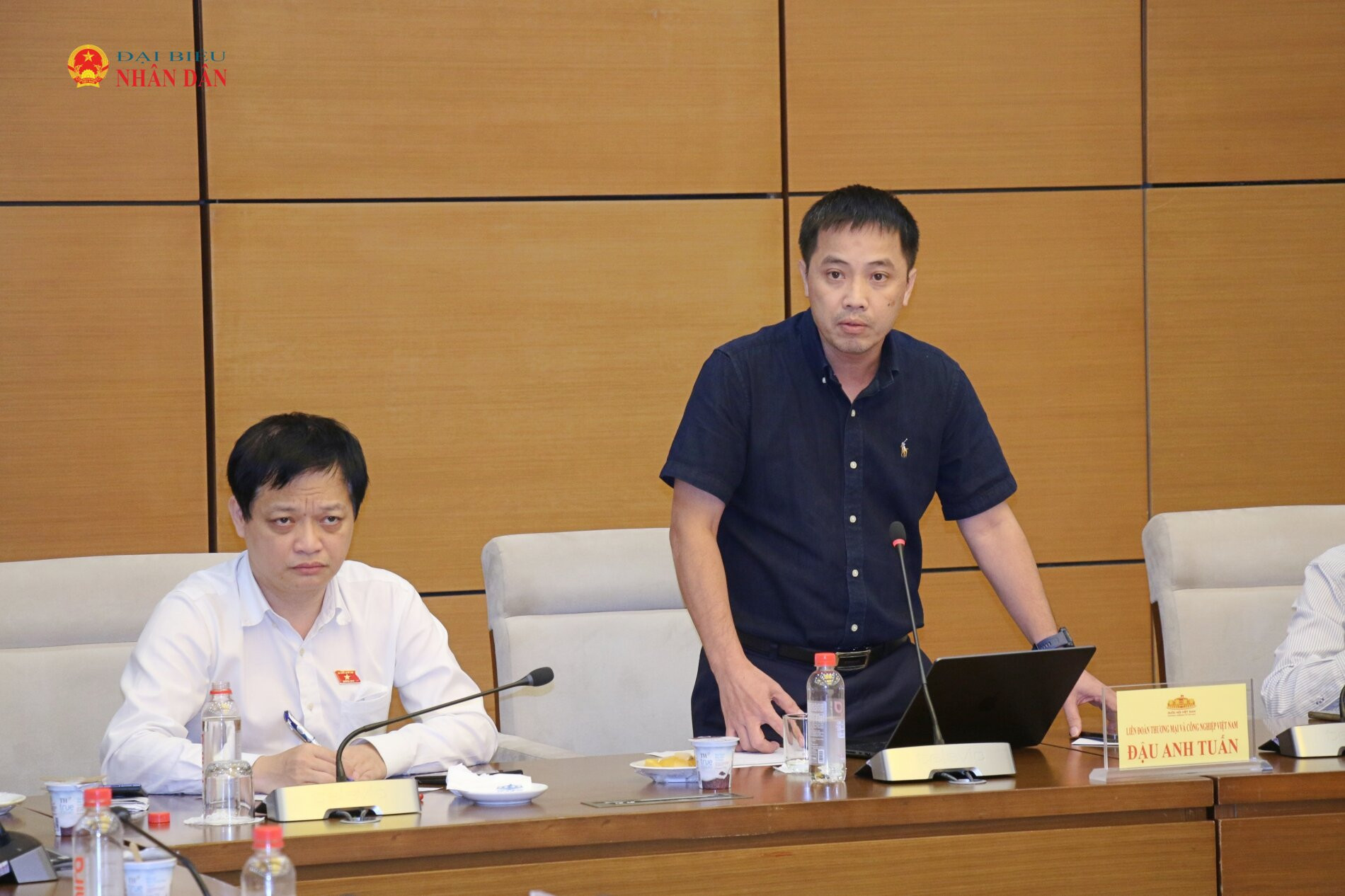 Phó Tổng Thư ký VCCI Đậu Anh Tuấn phát biểu. Ảnh: Đắc Trường