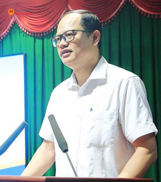 TS Vũ Văn Phong, Phó Giám đốc Trung tâm Thông tin khoa học và Tạp chí, Học viện Chính trị khu vực II.