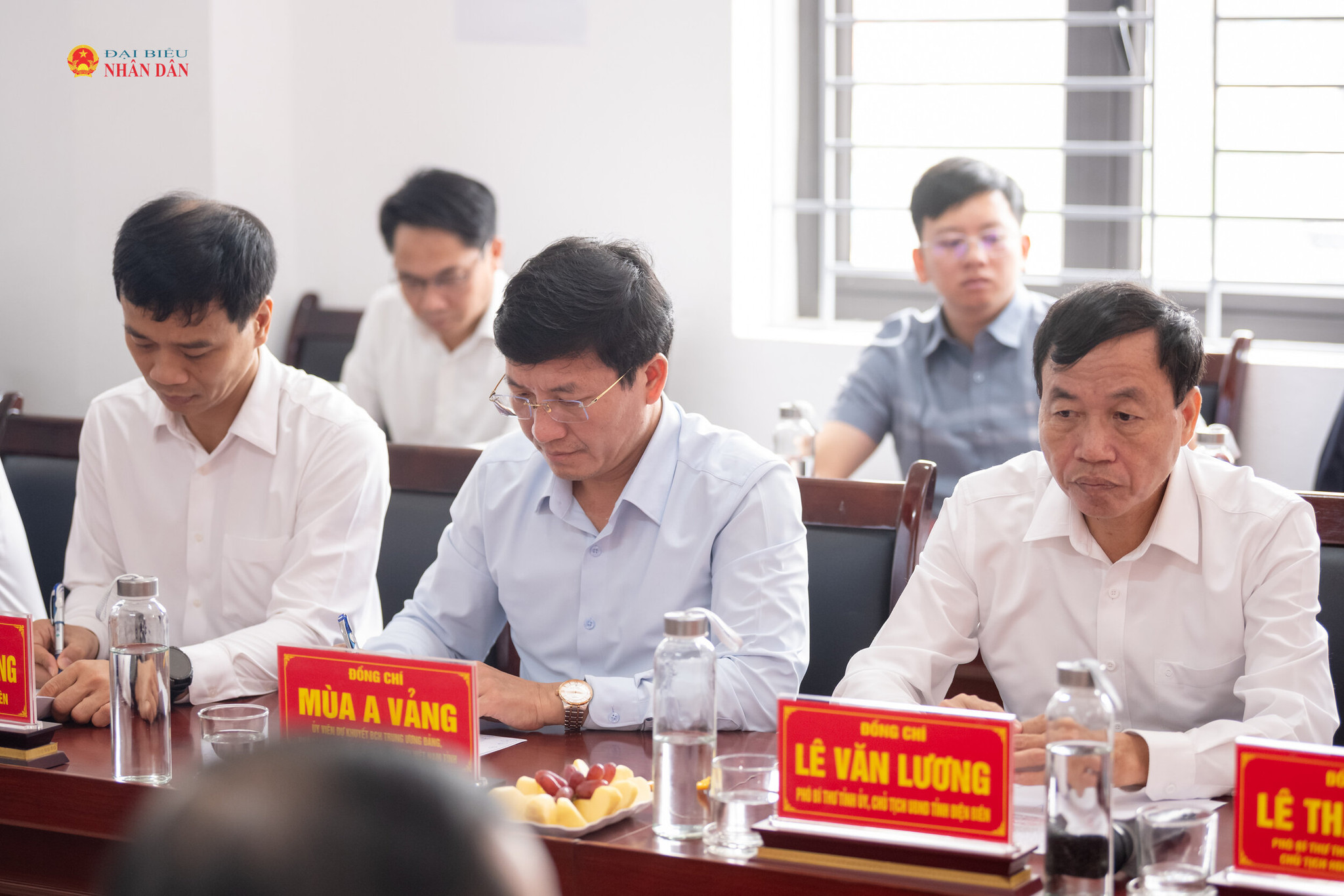 Đại biểu tham dự cuộc họp