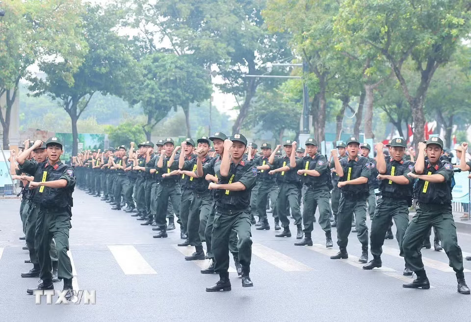 Thường trực Ban Bí thư Trần Cẩm Tú dự Lễ phát động phong trào mỗi người dân tập luyện ít nhất một môn thể thao
