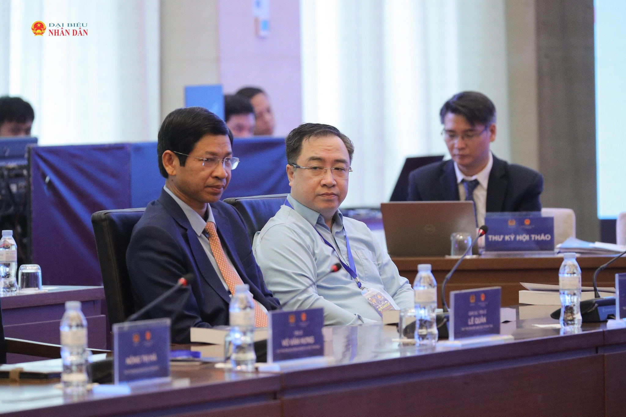 Các đại biểu dự hội thảo