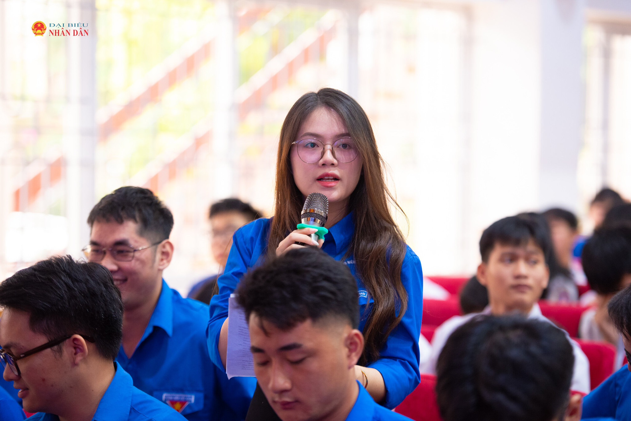 Đoàn viên Trịnh Khánh Linh, Đoàn Thanh niên Quốc hội, phát biểu