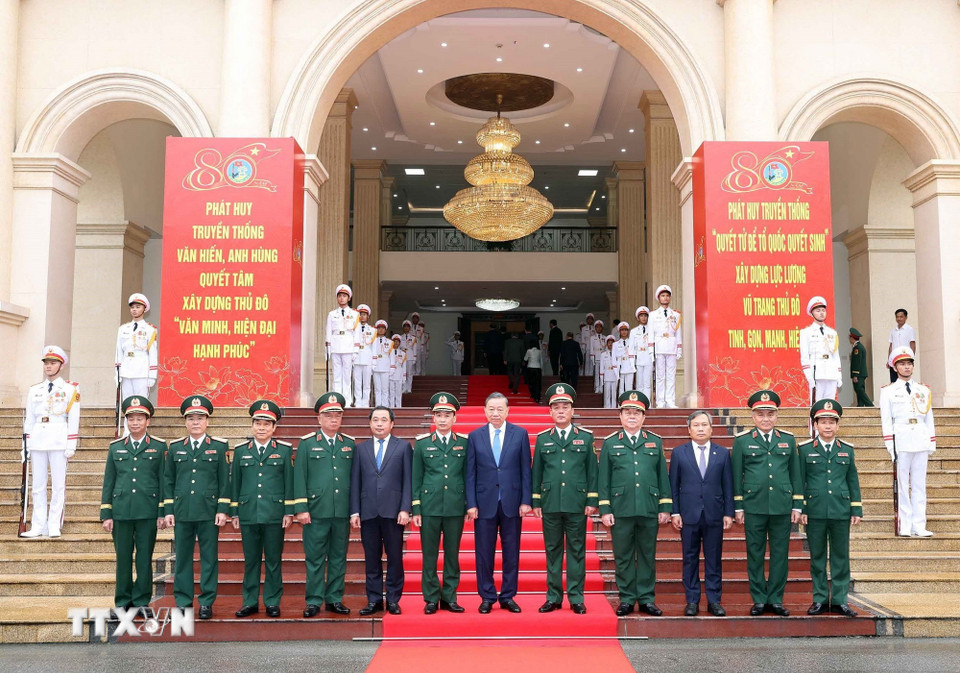 Tổng Bí thư, Chủ tịch nước Tô Lâm với các đại biểu