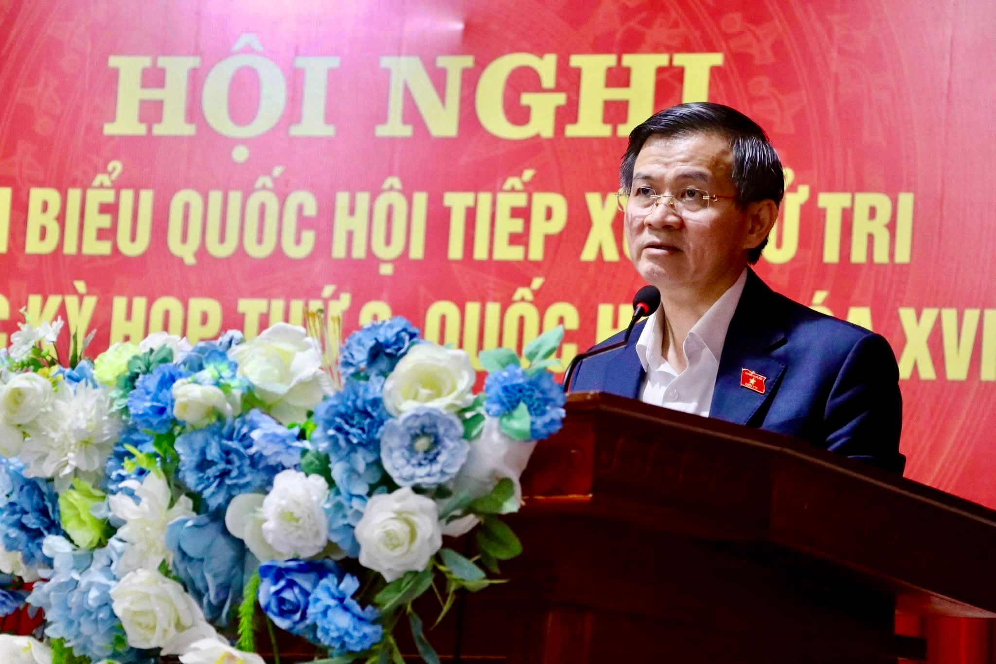 ĐBQH Đoàn Minh Huấn phát biểu tại hội nghị