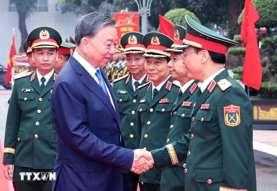 Tổng Bí thư, Chủ tịch nước Tô Lâm với các đại biểu
