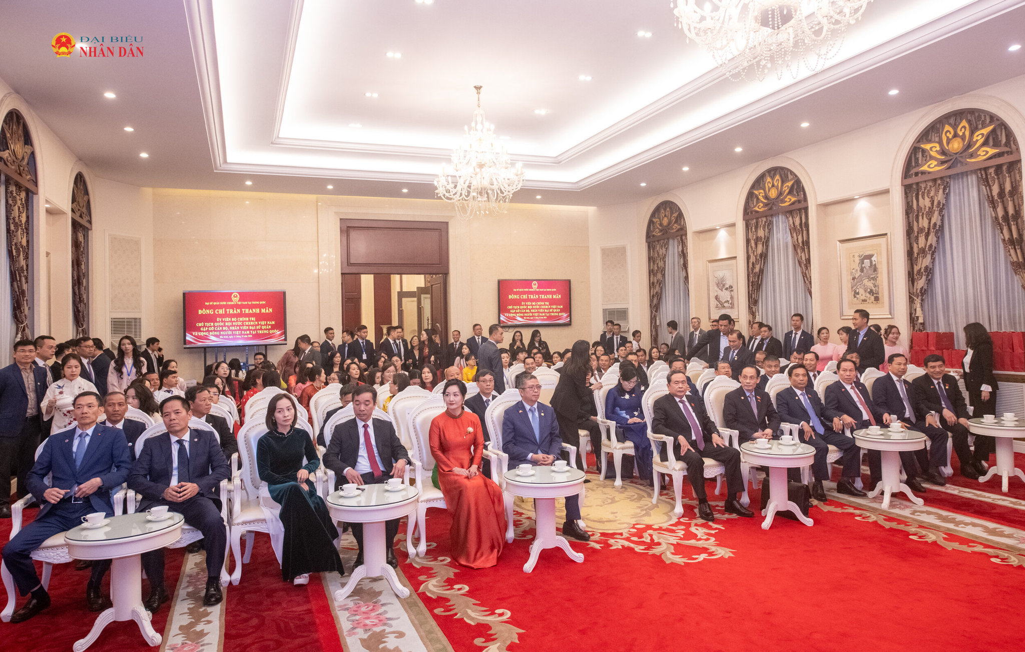 CTQH gặp mặt cộng đồng người Việt Nam tại Trung Quốc