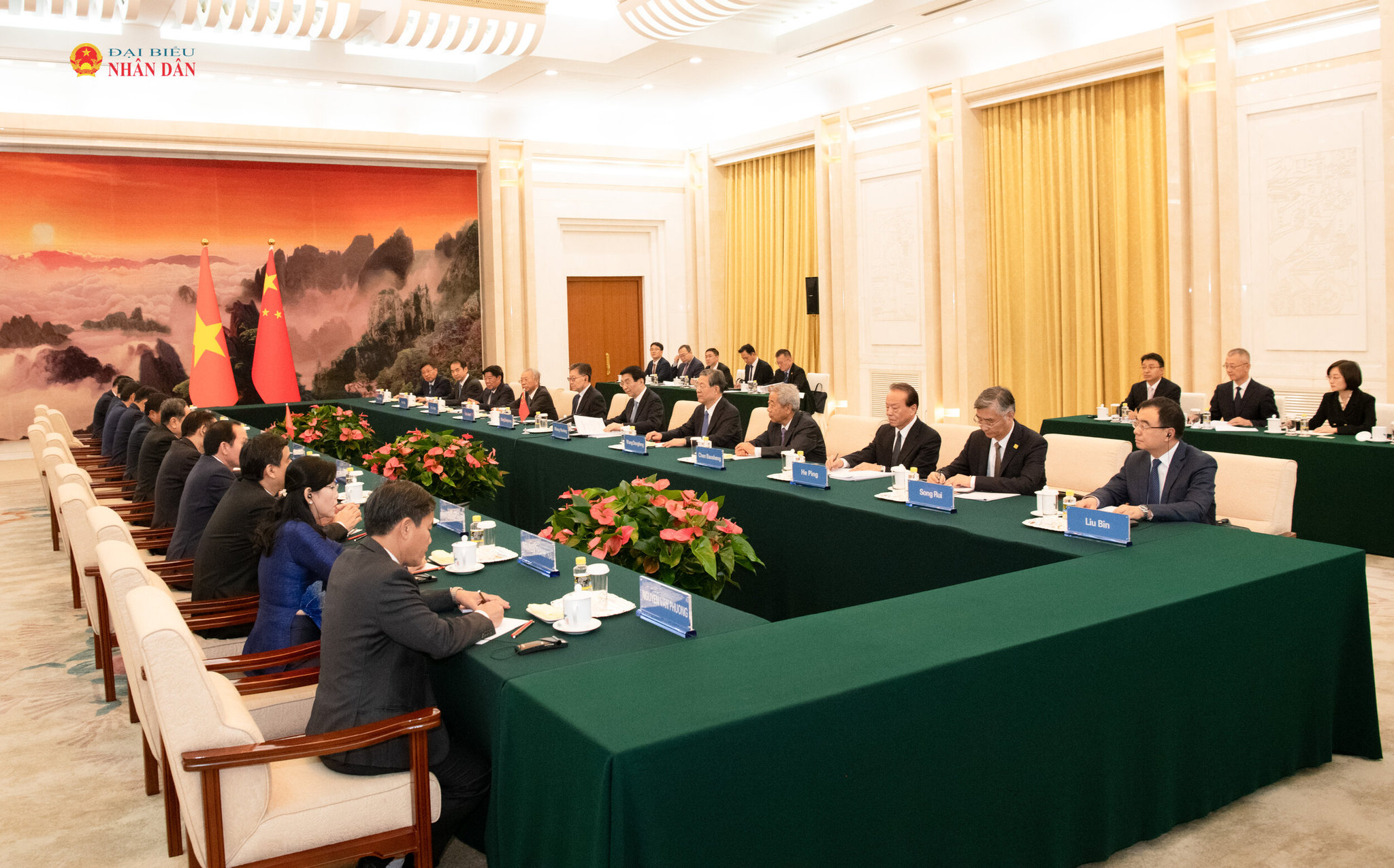 Quang cảnh cuộc hội kiến.2