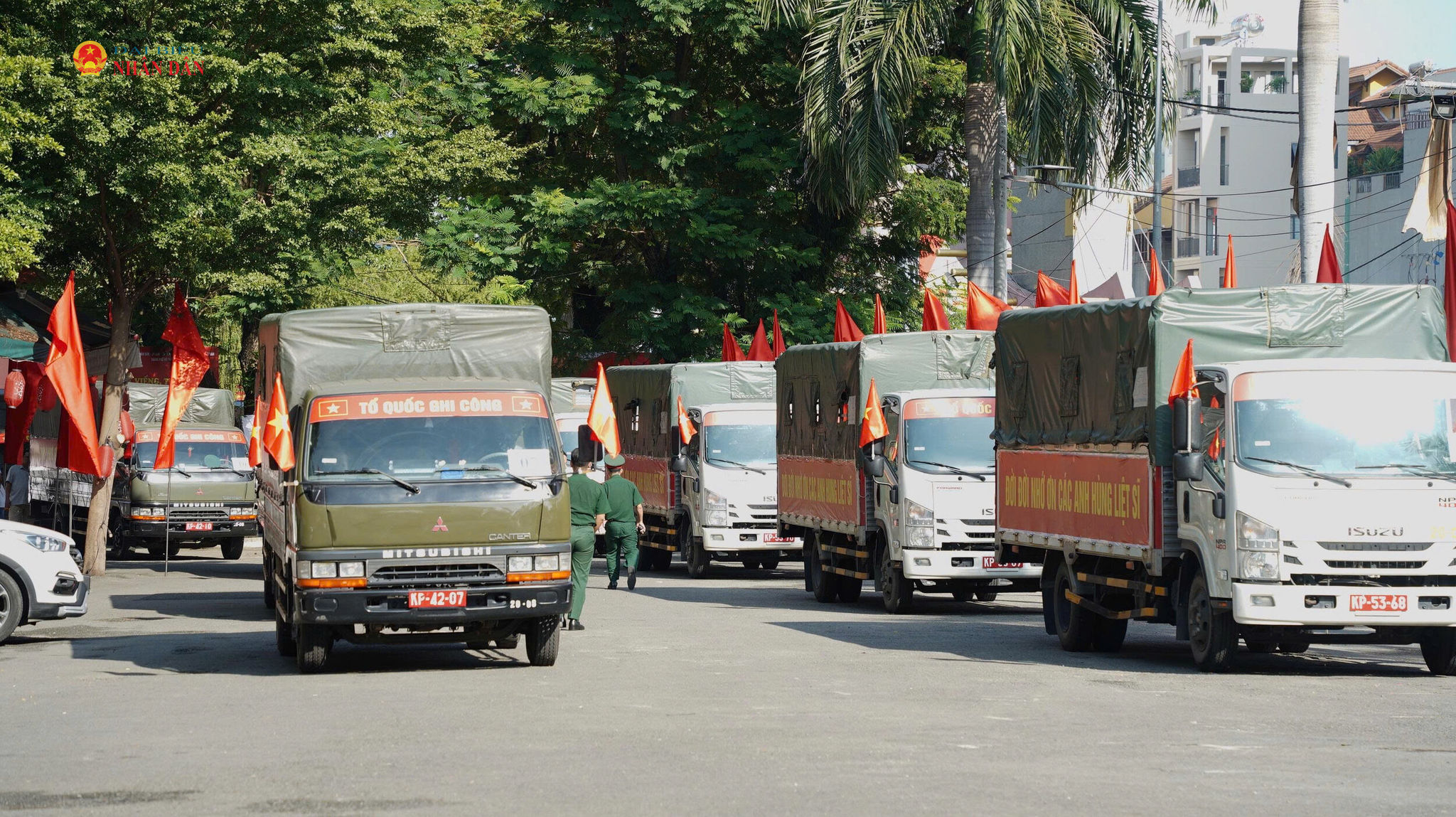 Đoàn xe đưa 731 hài cốt liệt sĩ từ công viên Lê Thị Riêng về Nghĩa trang liệt sĩ TP. Hồ Chí Minh dự kiến đi qua quãng đường 26 km