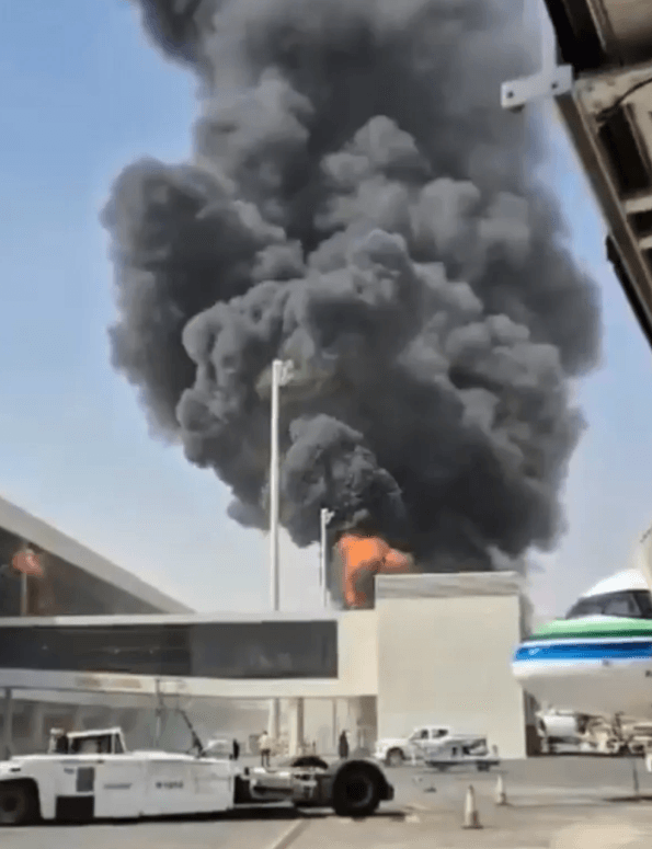 arab saudi bomb airplane