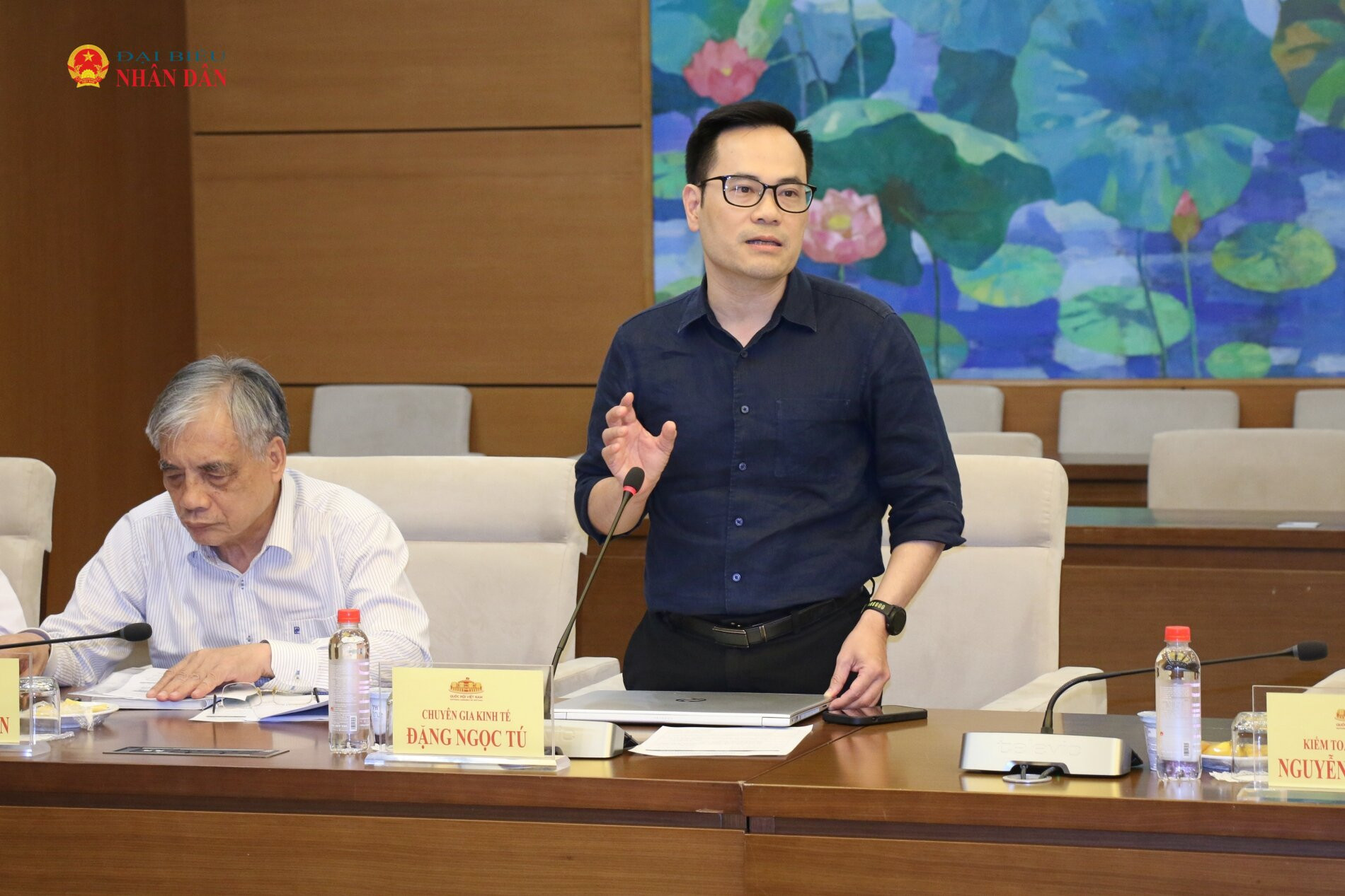 TS. Đặng Ngọc Tú phát biểu tại tọa đàm