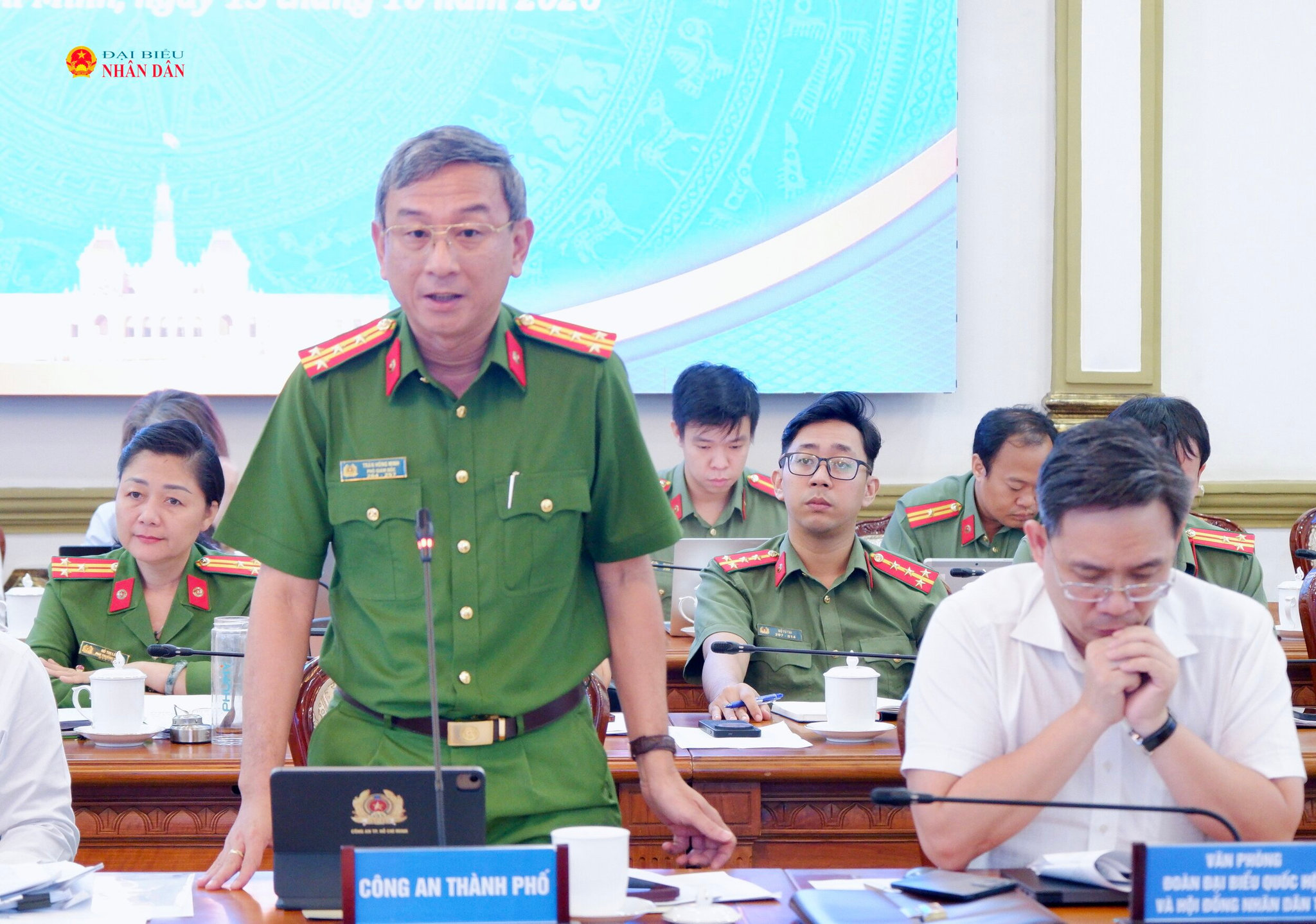 Phó Giám đốc Công an TP. Hồ Chí Minh, Đại tá Trần Hồng Minh phát biểu