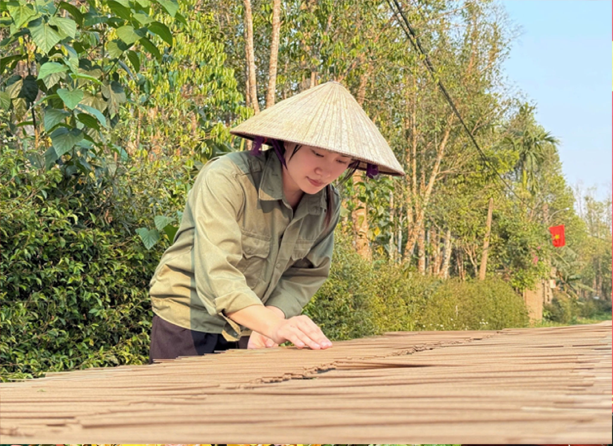 Đoàn viên Nguyễn Thị Thùy Dung, Đoàn viên xã Phúc Trạch kỳ vọng người trẻ có thêm cơ hội phát huy khả năng sáng tạo, đưa những giá trị văn hóa truyền thống đến gần hơn với công chúng, góp phần quảng bá sản phẩm làng nghề và hỗ trợ phát triển kinh tế tại địa phương.