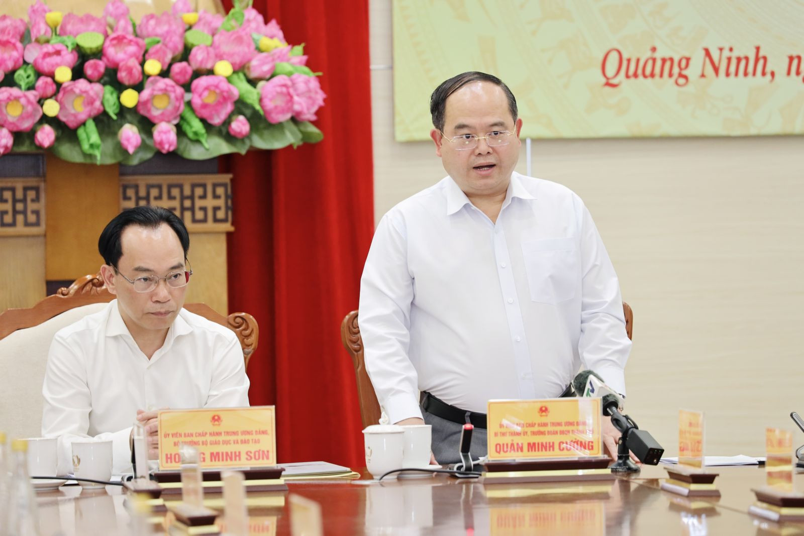 Bí thư Thành ủy Quảng Ninh Quản Minh Cường phát biểu tại buổi làm việc