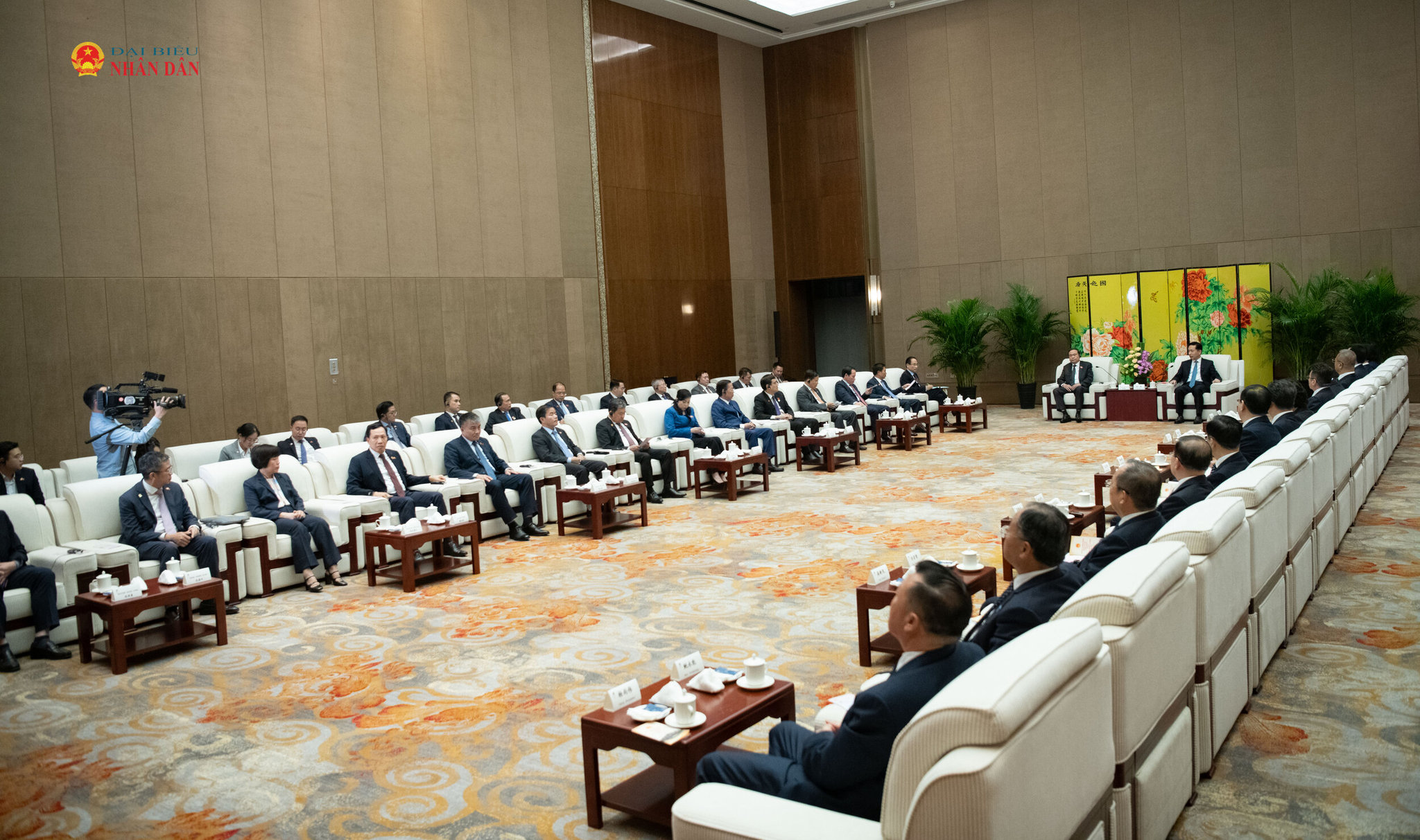 Quang cảnh cuộc tiếp.1