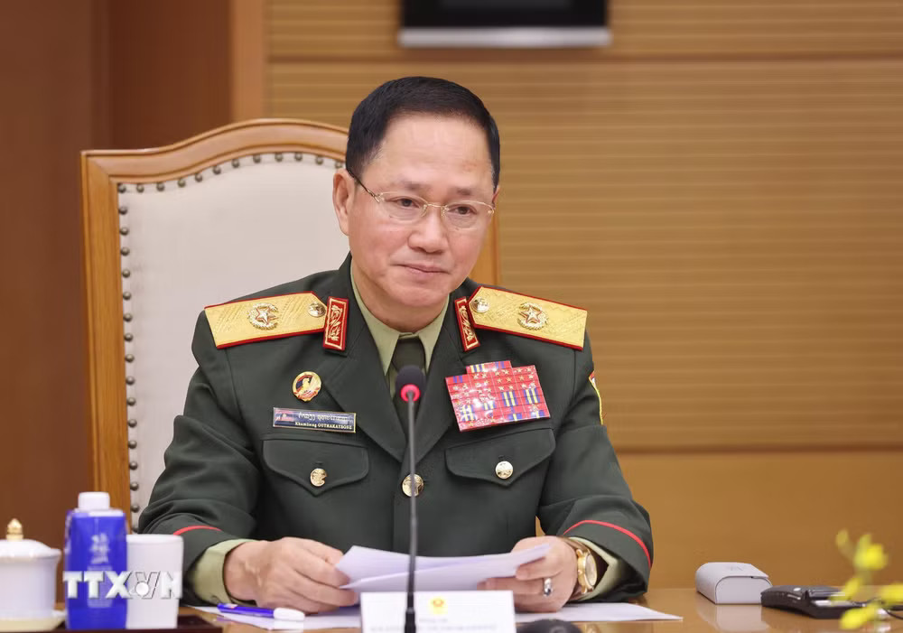 Đại tướng hamlieng Outhakaisone, Phó Thủ tướng, Bộ trưởng Bộ Quốc phòng Lào phát biểu