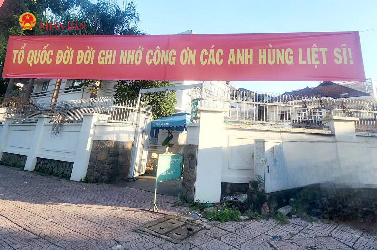 Lễ viếng, truy điệu và an táng 731 hài cốt liệt sĩ được tìm kiếm, quy tập tại Công viên Lê Thị Riêng