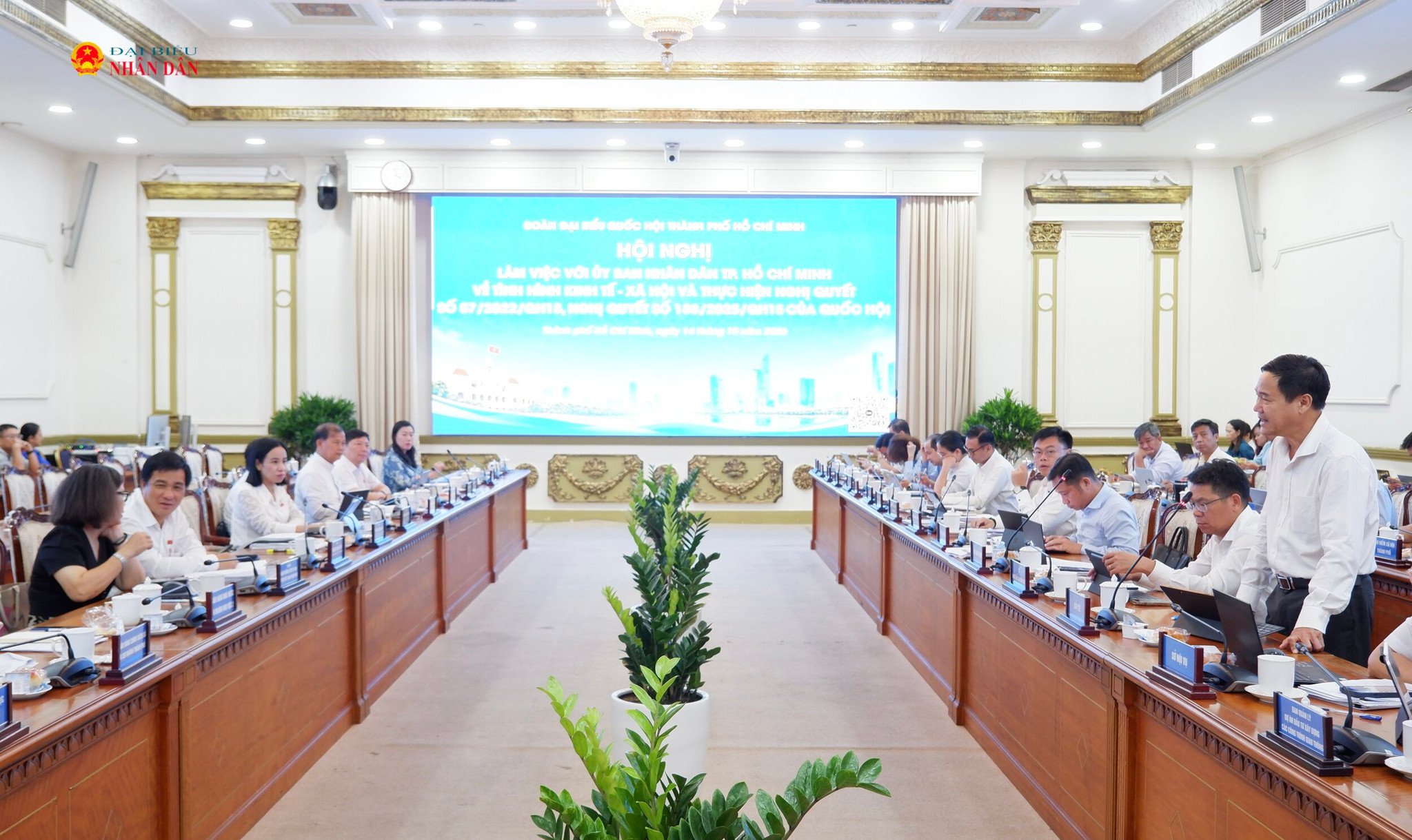 Quang cảnh cuộc làm việc. Ảnh: Hoa Lê
