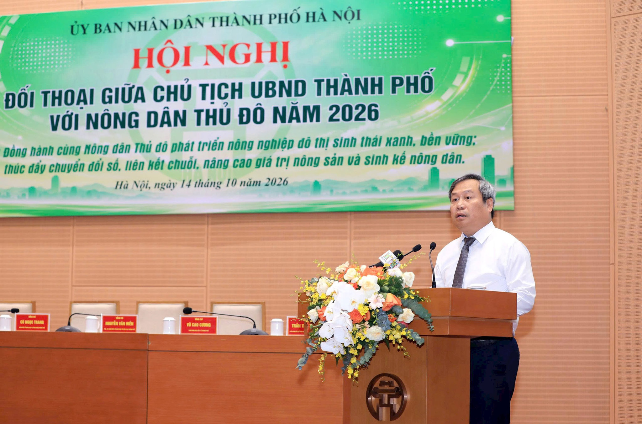 Chủ tịch UBND thành phố Hà Nội Vũ Đại Thắng phát biểu khai mạc hội nghị