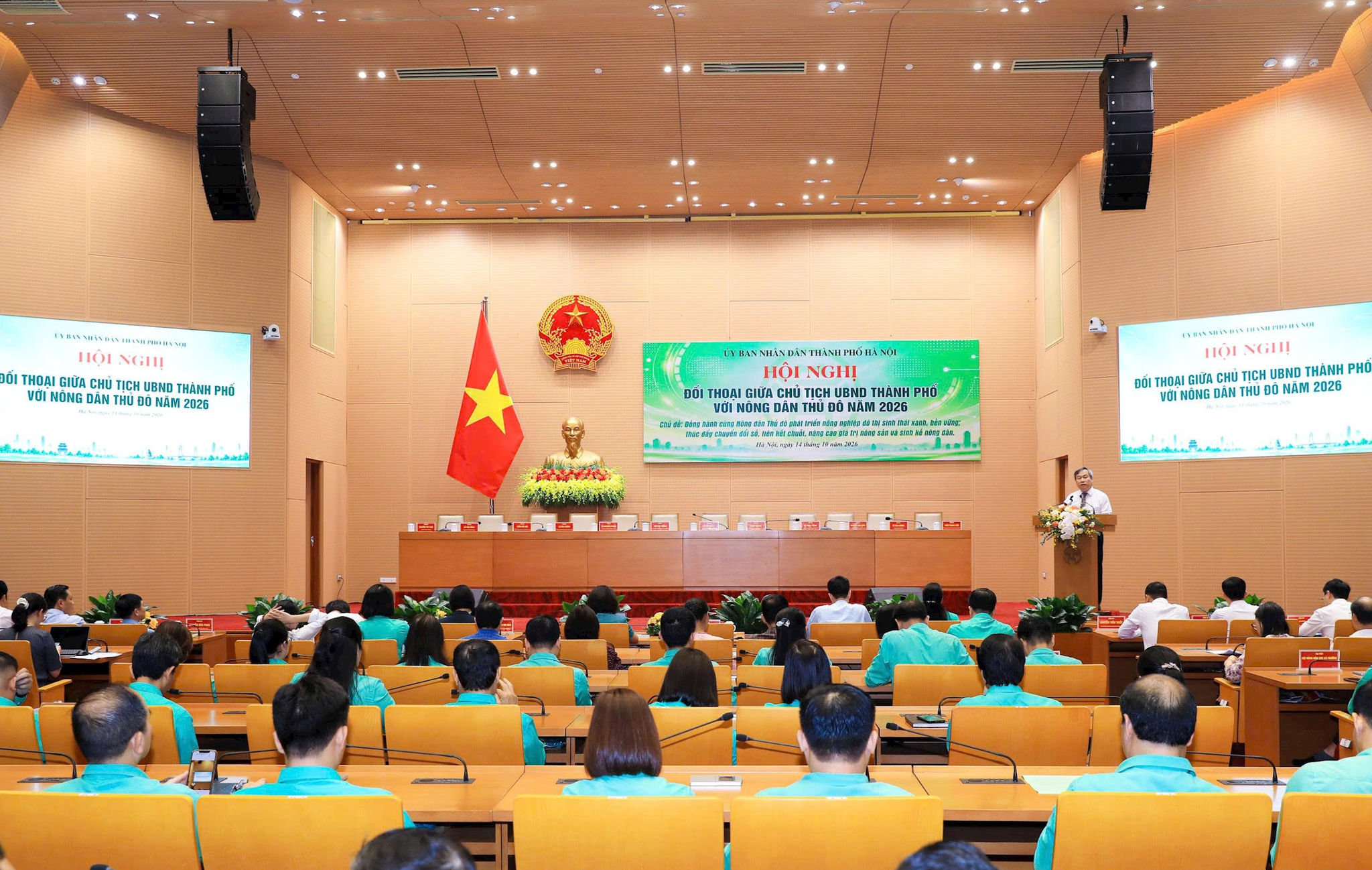 Chủ tịch UBND thành phố Hà Nội Vũ Đại Thắng phát biểu khai mạc hội nghị