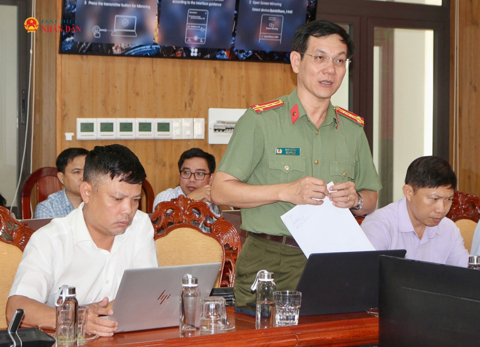 Đại diện Công an tỉnh Gia Lai báo cáo tại cuộc làm việc