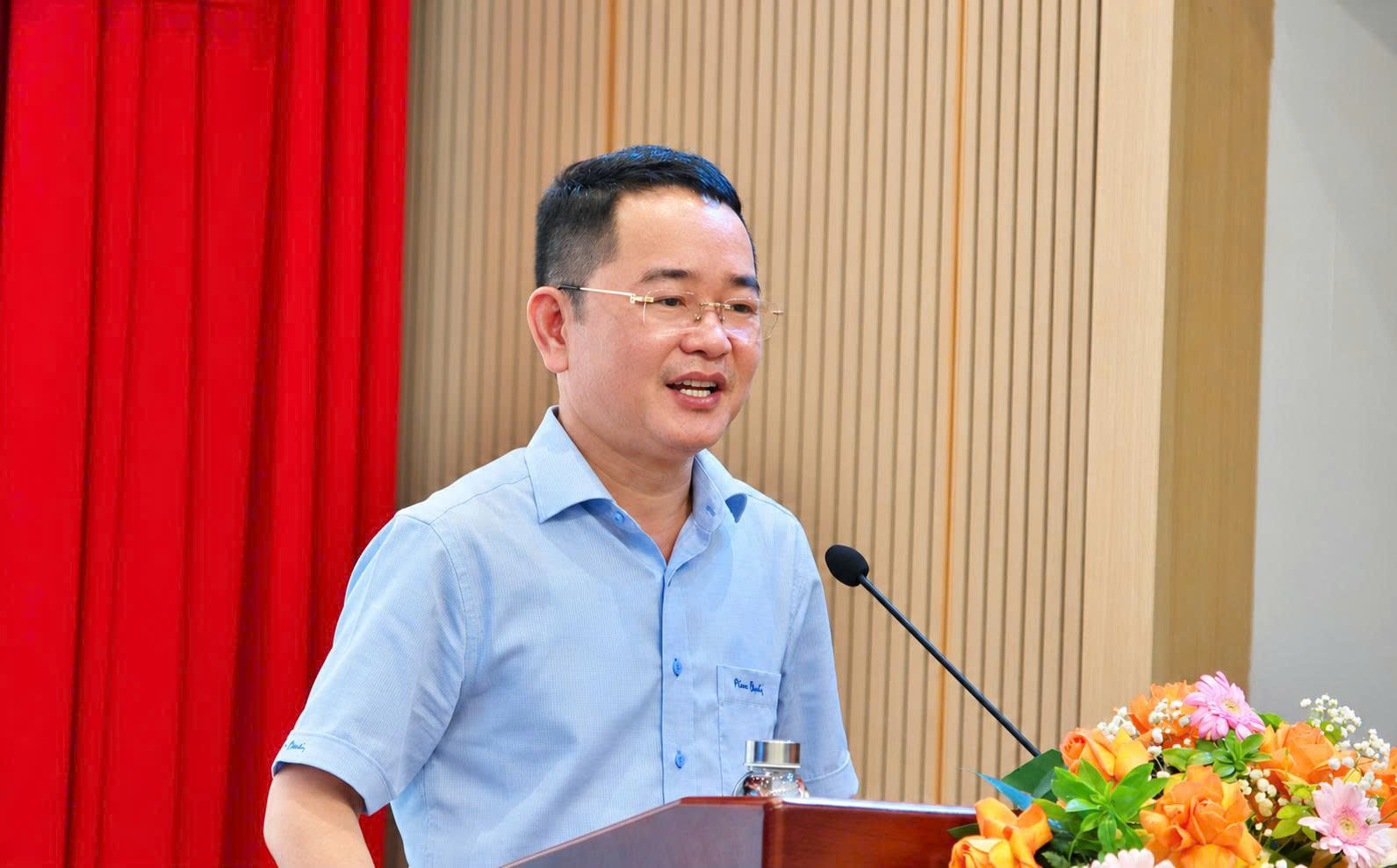 Tổng Biên tập Báo Pháp luật Việt Nam Vũ Hoài Nam phát biểu kết luận tại tọa đàm
