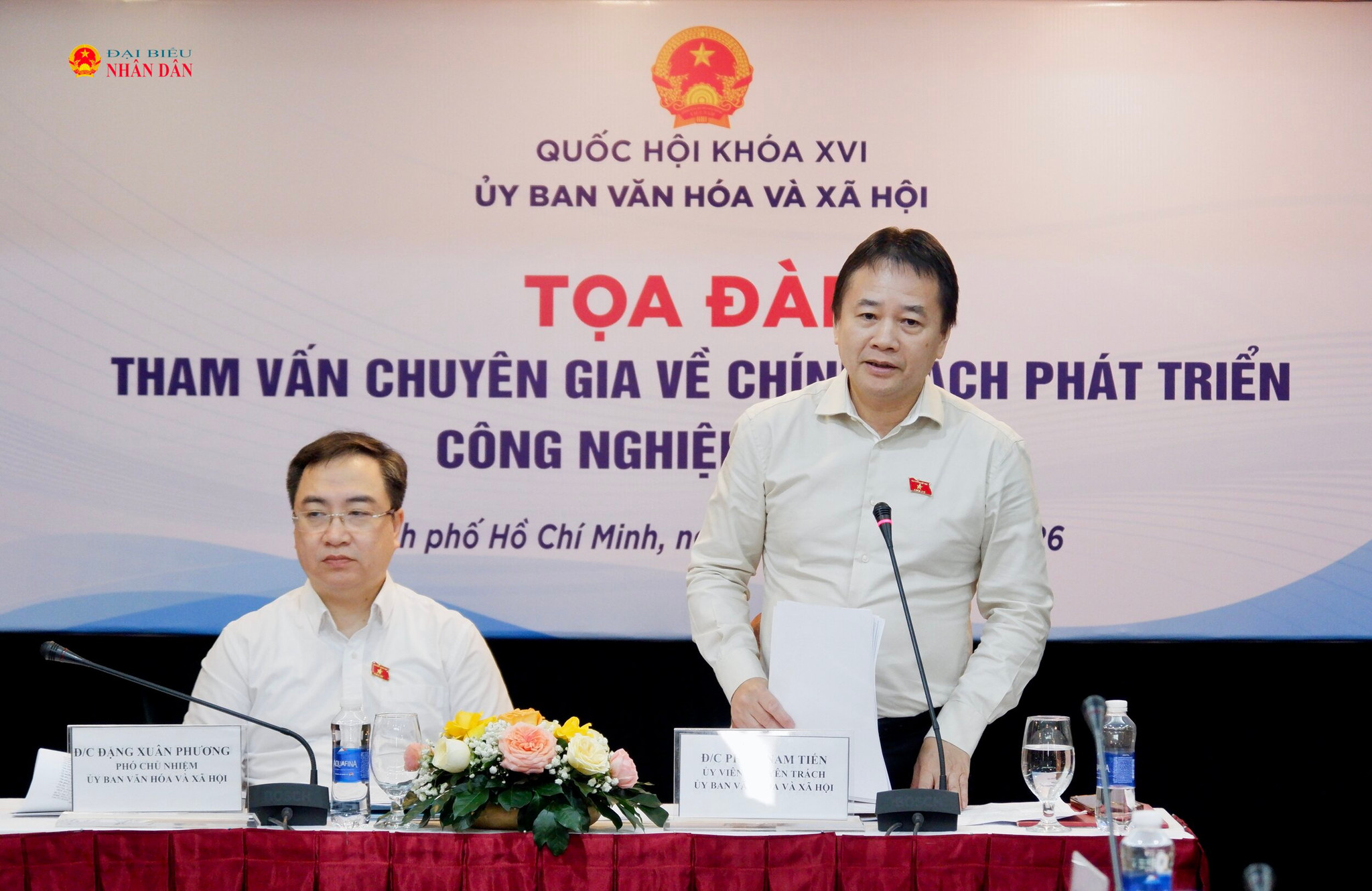 ĐBQH hoạt động chuyên trách tại Ủy ban Văn hóa và Xã hội Phạm Nam Tiến phát biểu