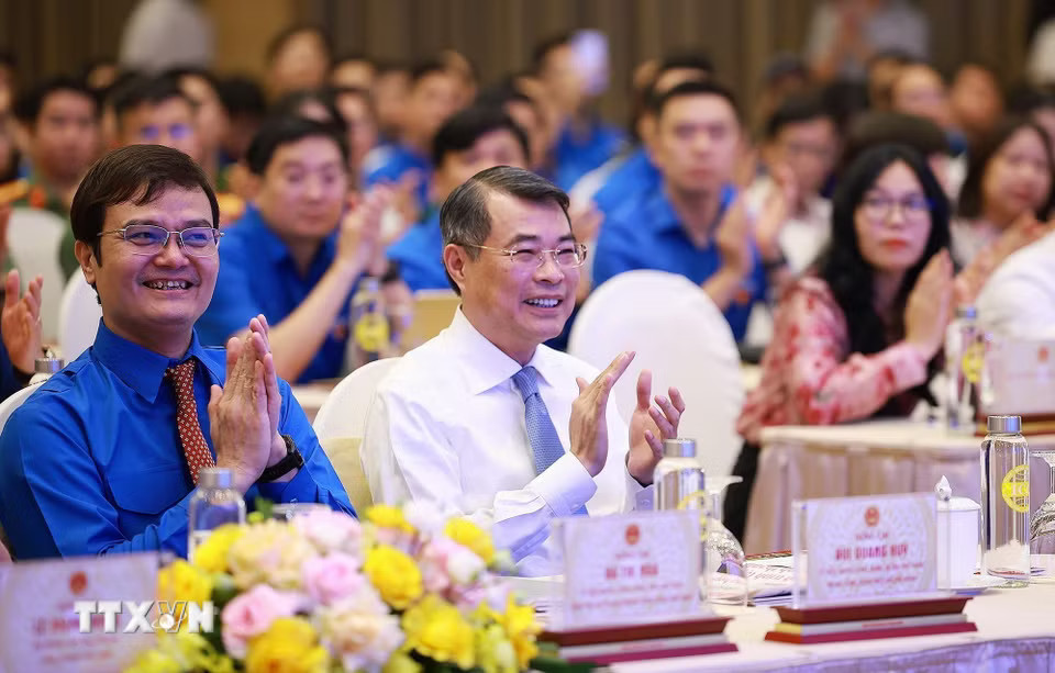 Thủ tướng Lê Minh Hưng tham dự đối thoại với thanh niên năm 2026