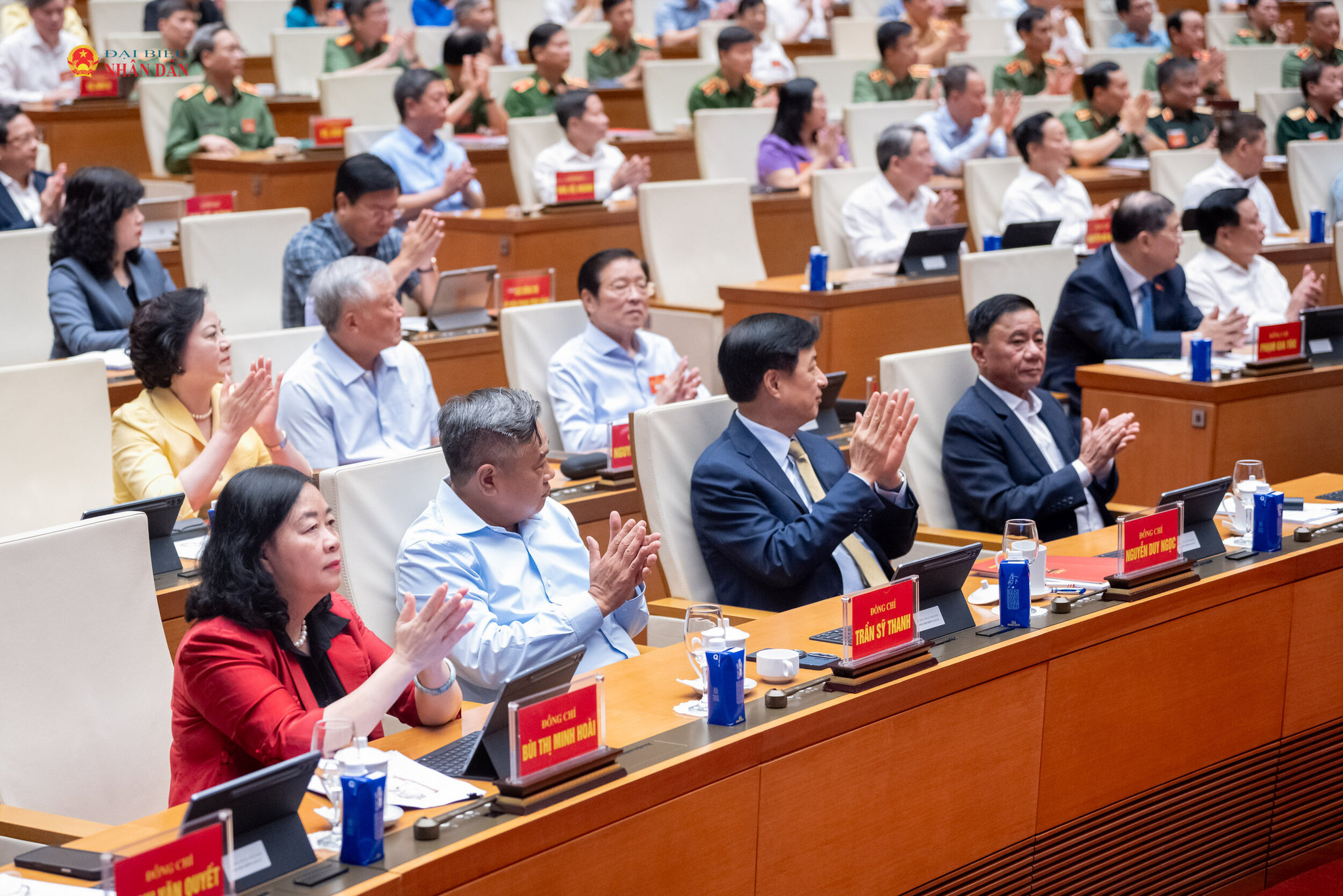 Lãnh đạo Đảng, Nhà nước dự Hội nghị toàn quốc nghiên cứu, học tập, quán triệt và triển khai Nghị quyết Hội nghị Trung ương 4, khóa XIV