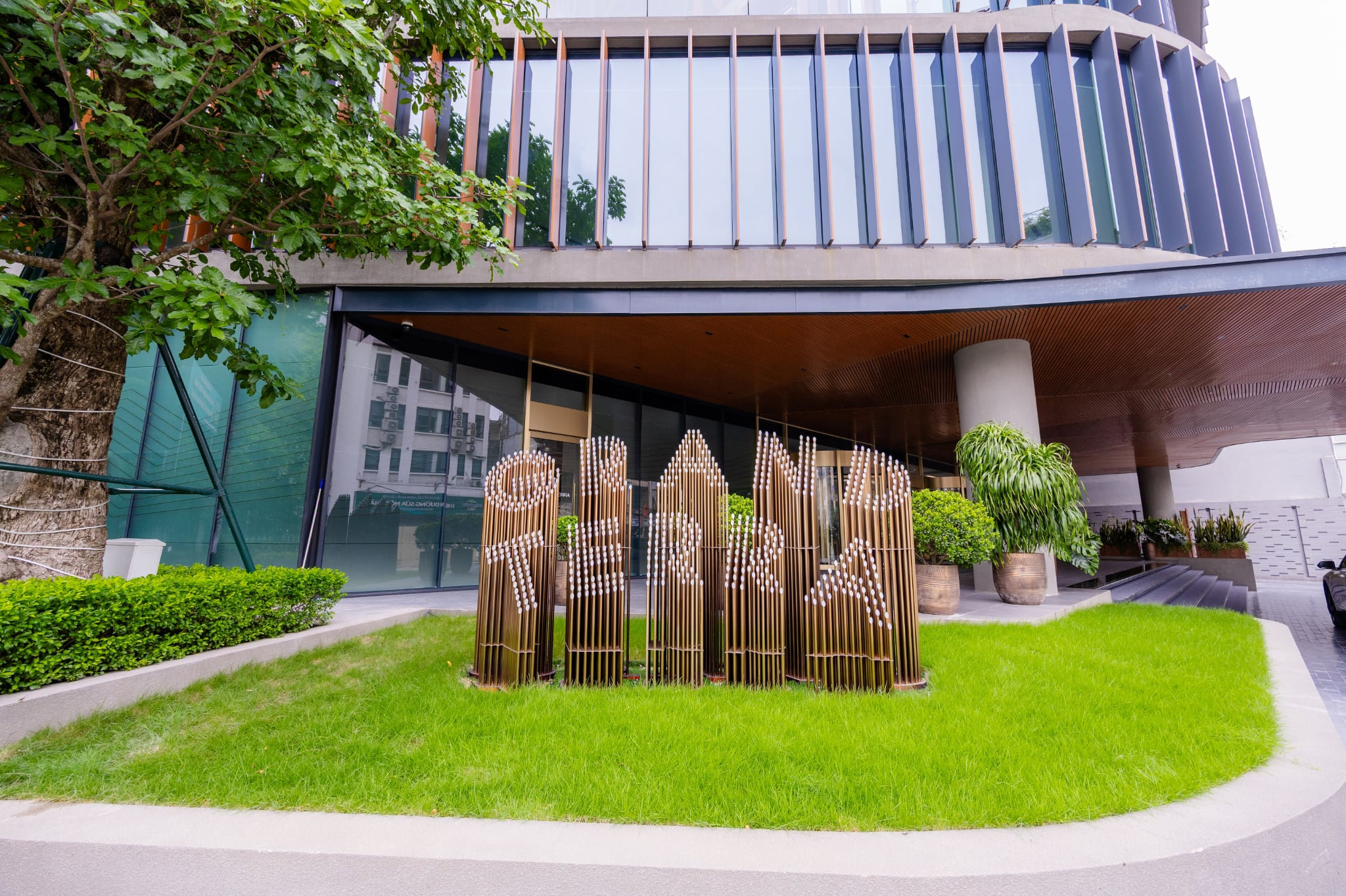 Tòa nhà Grand Terra, 36 Cát Linh, Hà Nội đạt chứng nhận quốc tế LEED Gold về công trình xanh do Hội đồng Xây dựng Xanh Hoa Kỳ cấp