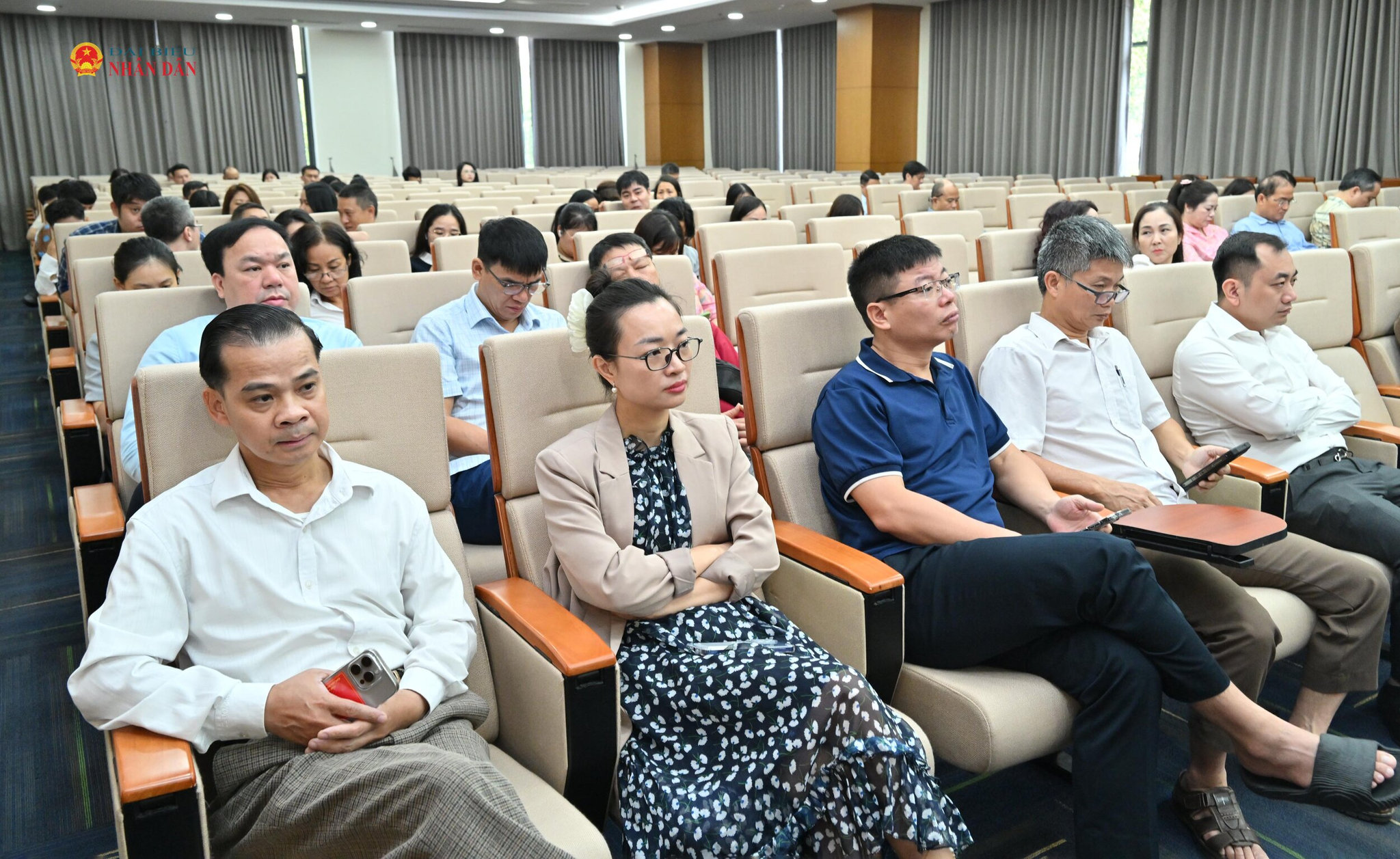 Các đại biểu tại điểm cầu 35 Ngô QuyềnVQK_3548
